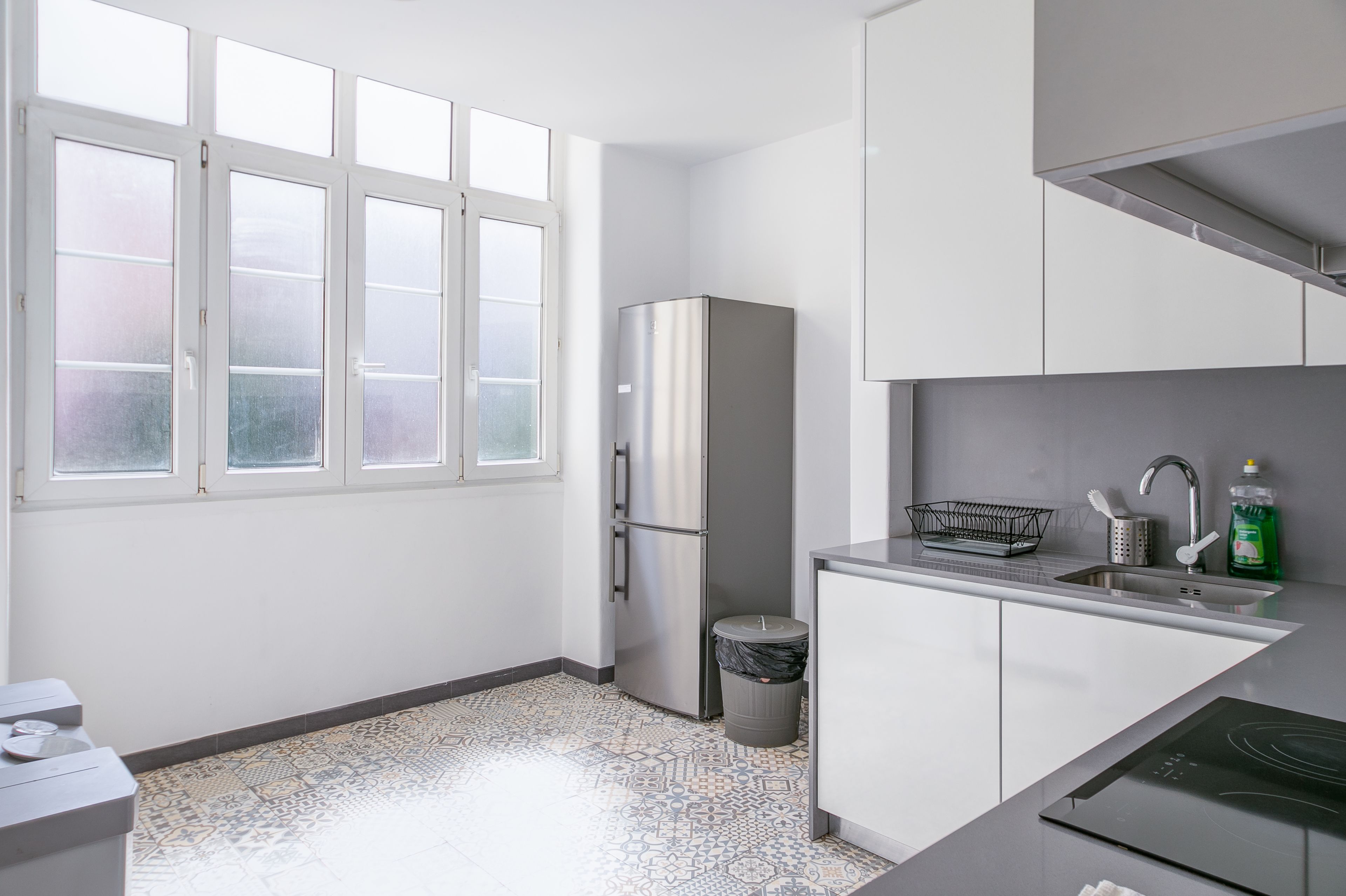 Home Out Rooms & Apartments