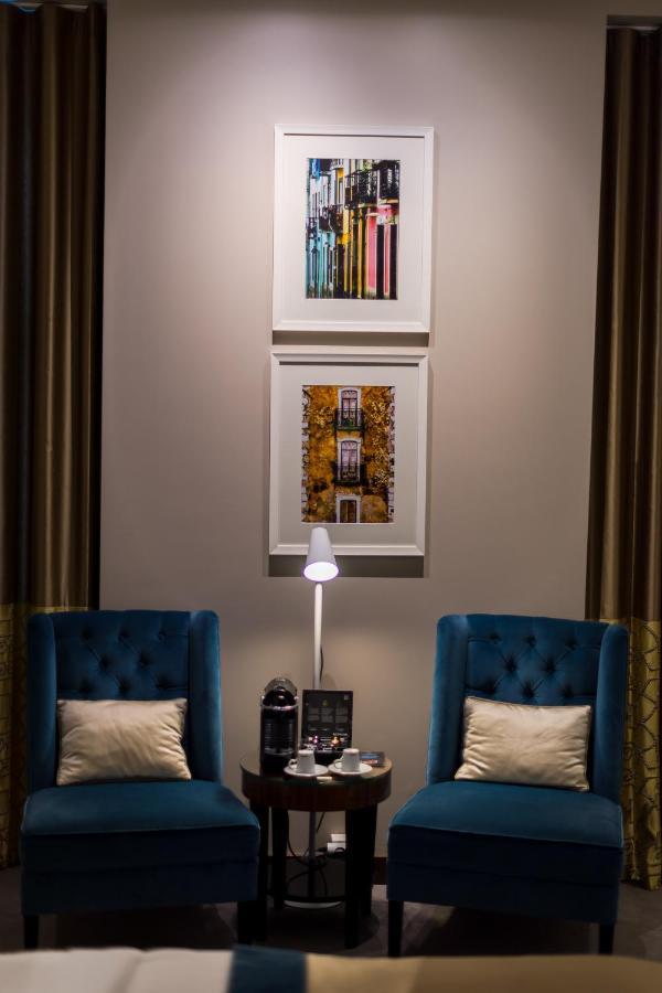 Lisboa Carmo Hotel