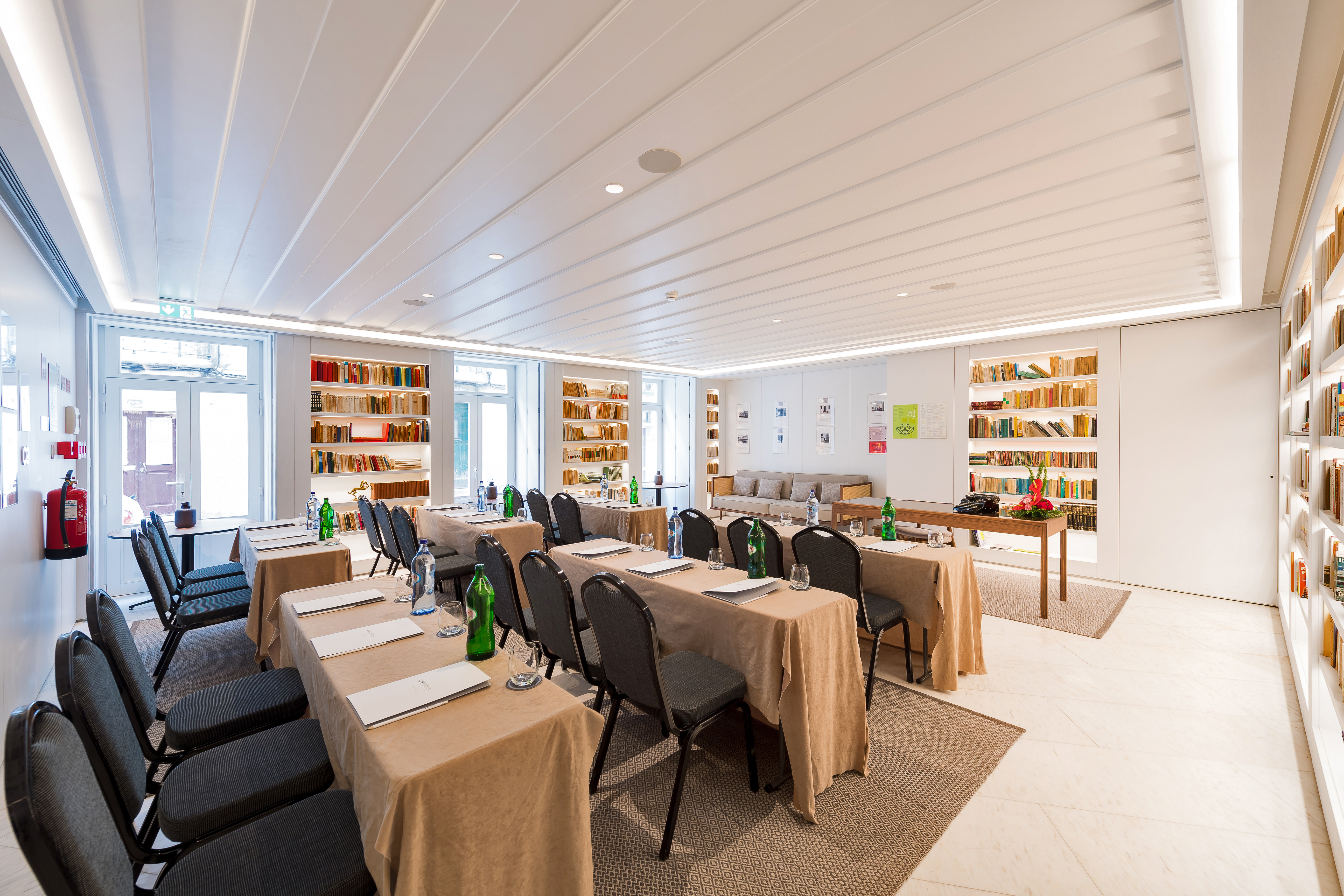 Lisboa Pessoa Hotel
