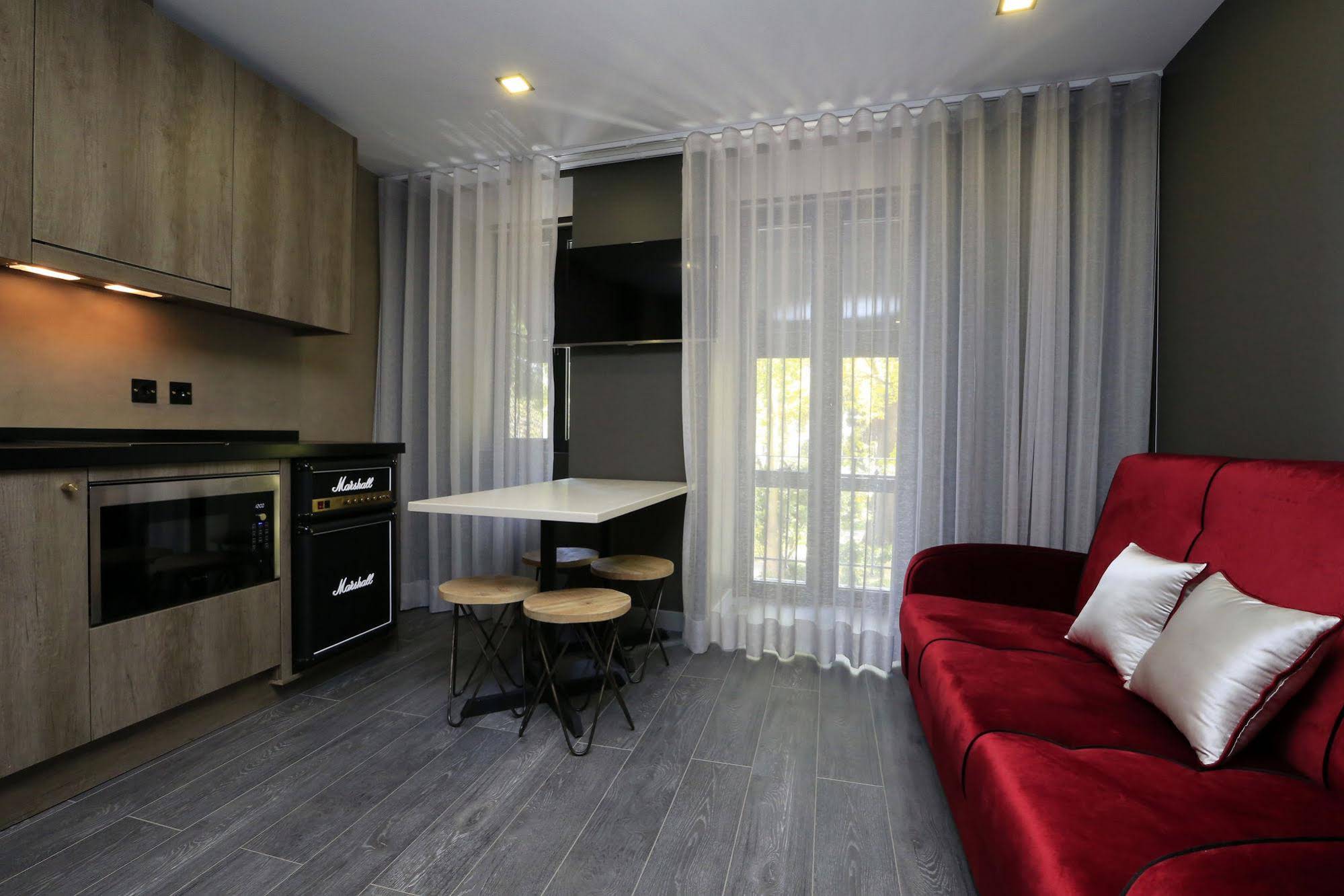 Lisbon Charm Flats