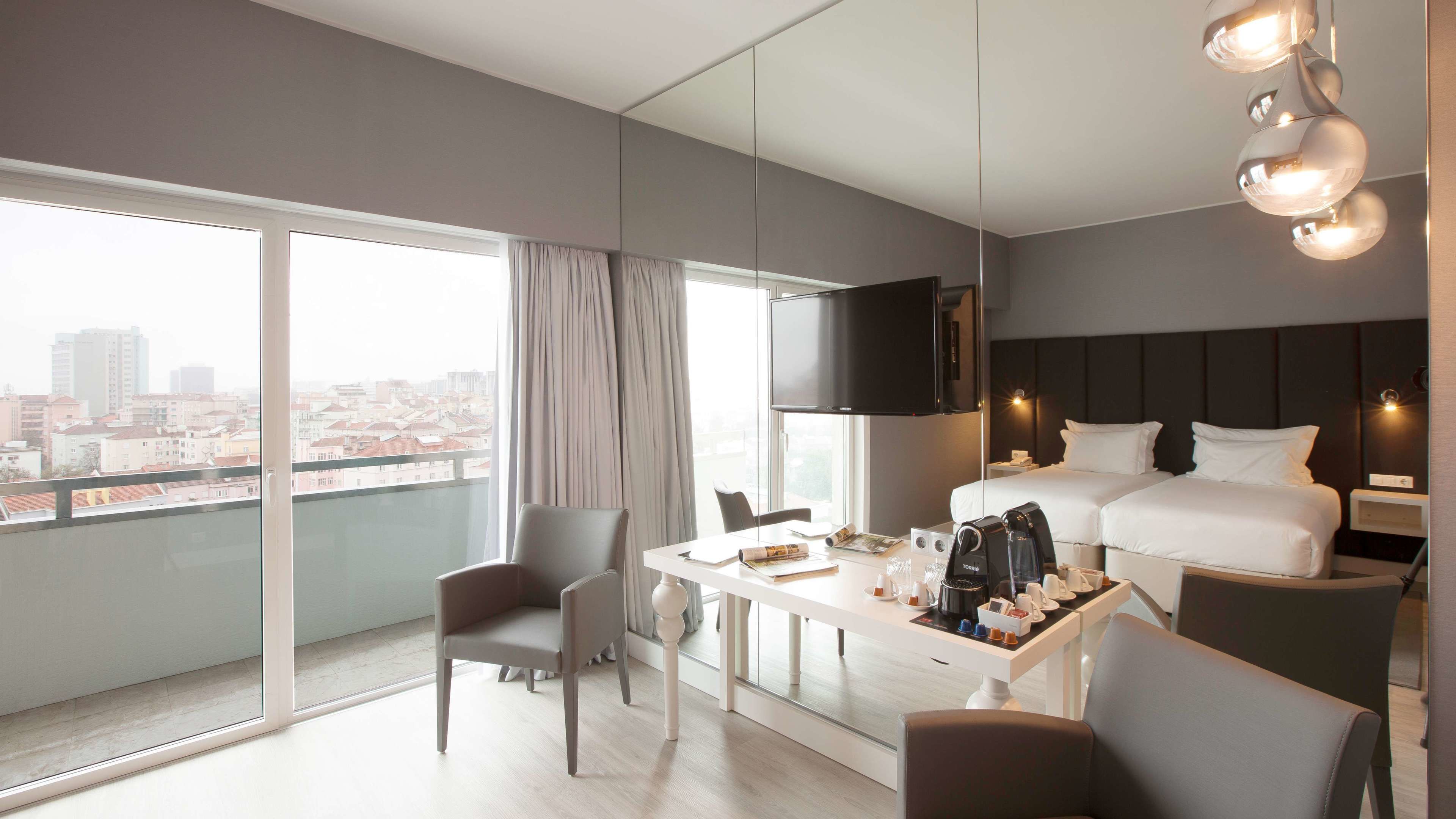 Lutecia Smart Design Hotel