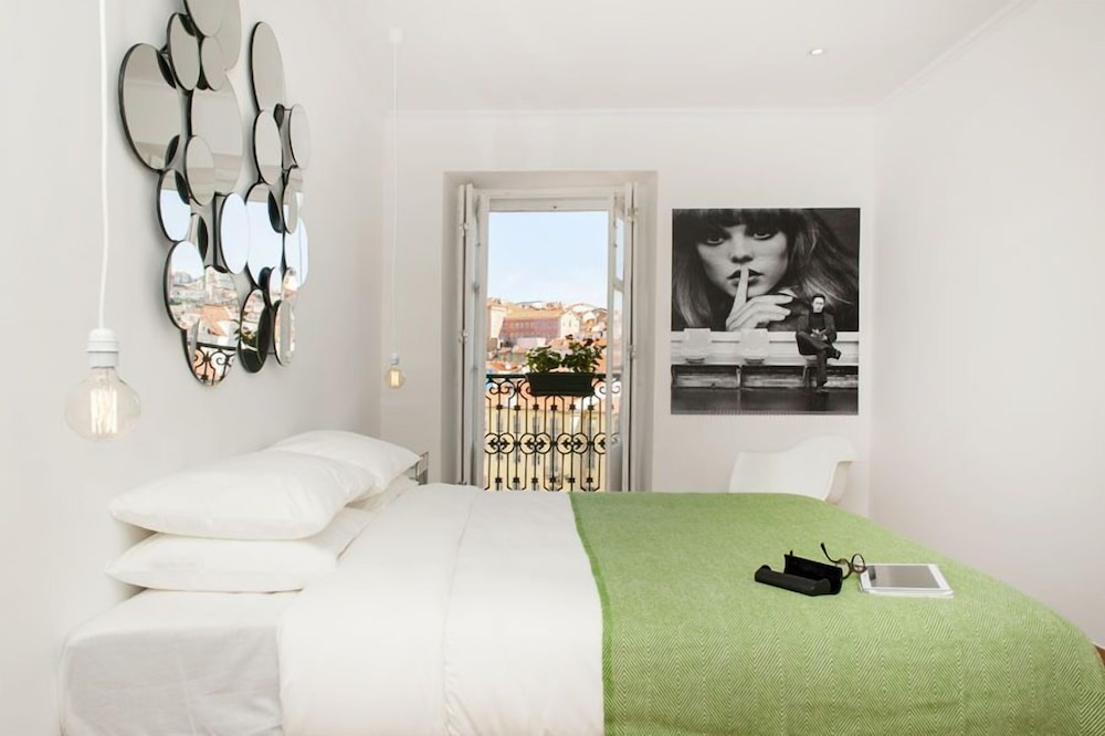 Rossio Lisbon Cheese & Wine Apartments