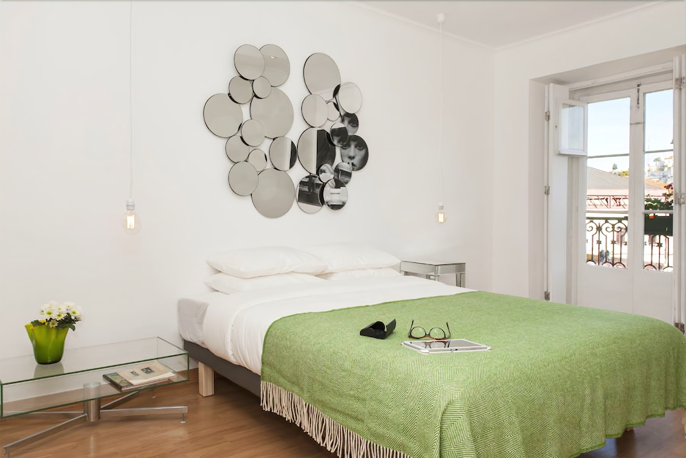 Rossio Lisbon Cheese & Wine Apartments