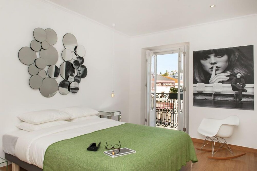Rossio Lisbon Cheese & Wine Apartments