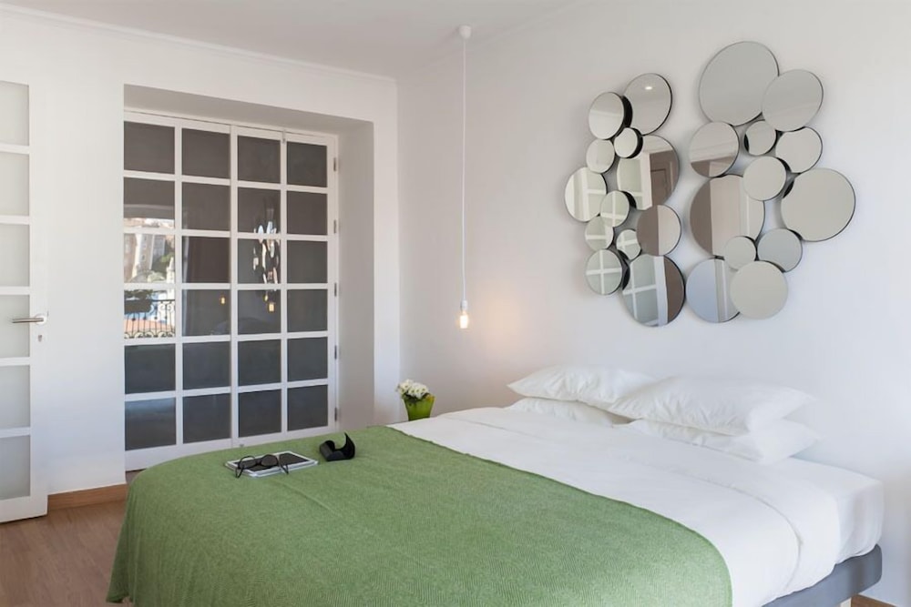 Rossio Lisbon Cheese & Wine Apartments