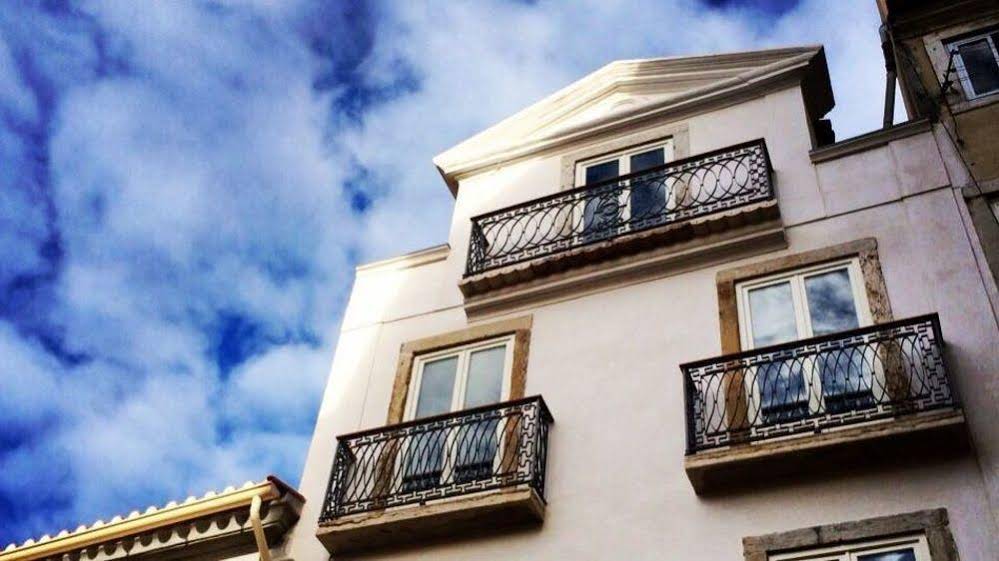 The Late Birds Lisbon - All Male Gay Guesthouse