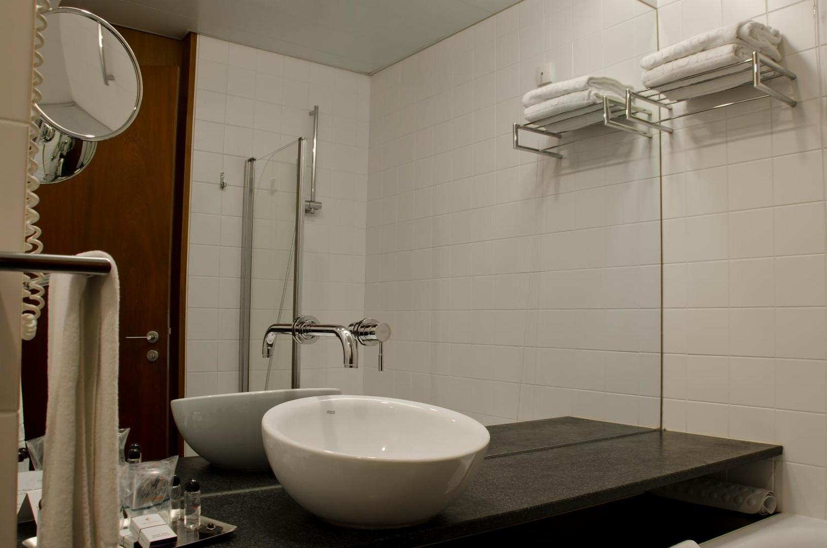 VIP Executive Art’s Hotel