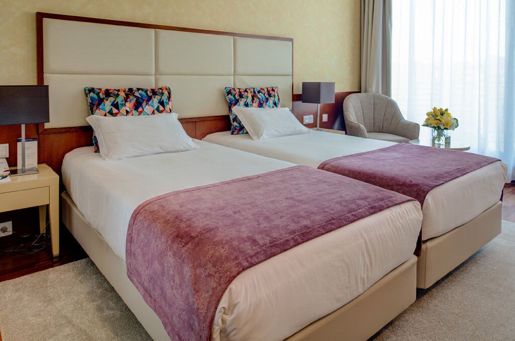 VIP Executive Art’s Hotel