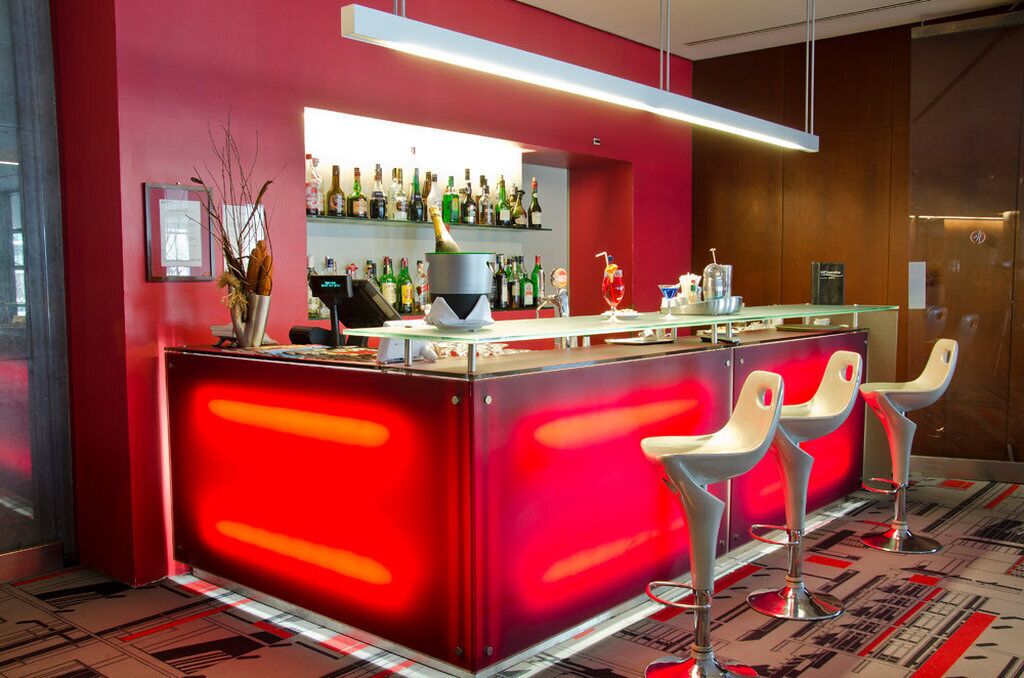 VIP Executive Art’s Hotel