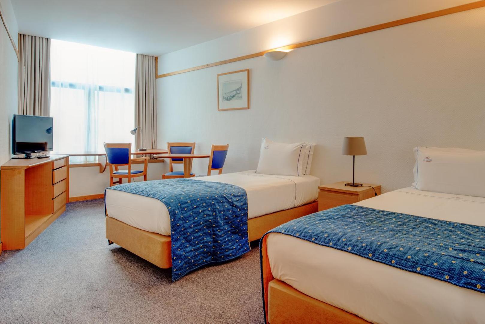 VIP Executive Éden Aparthotel