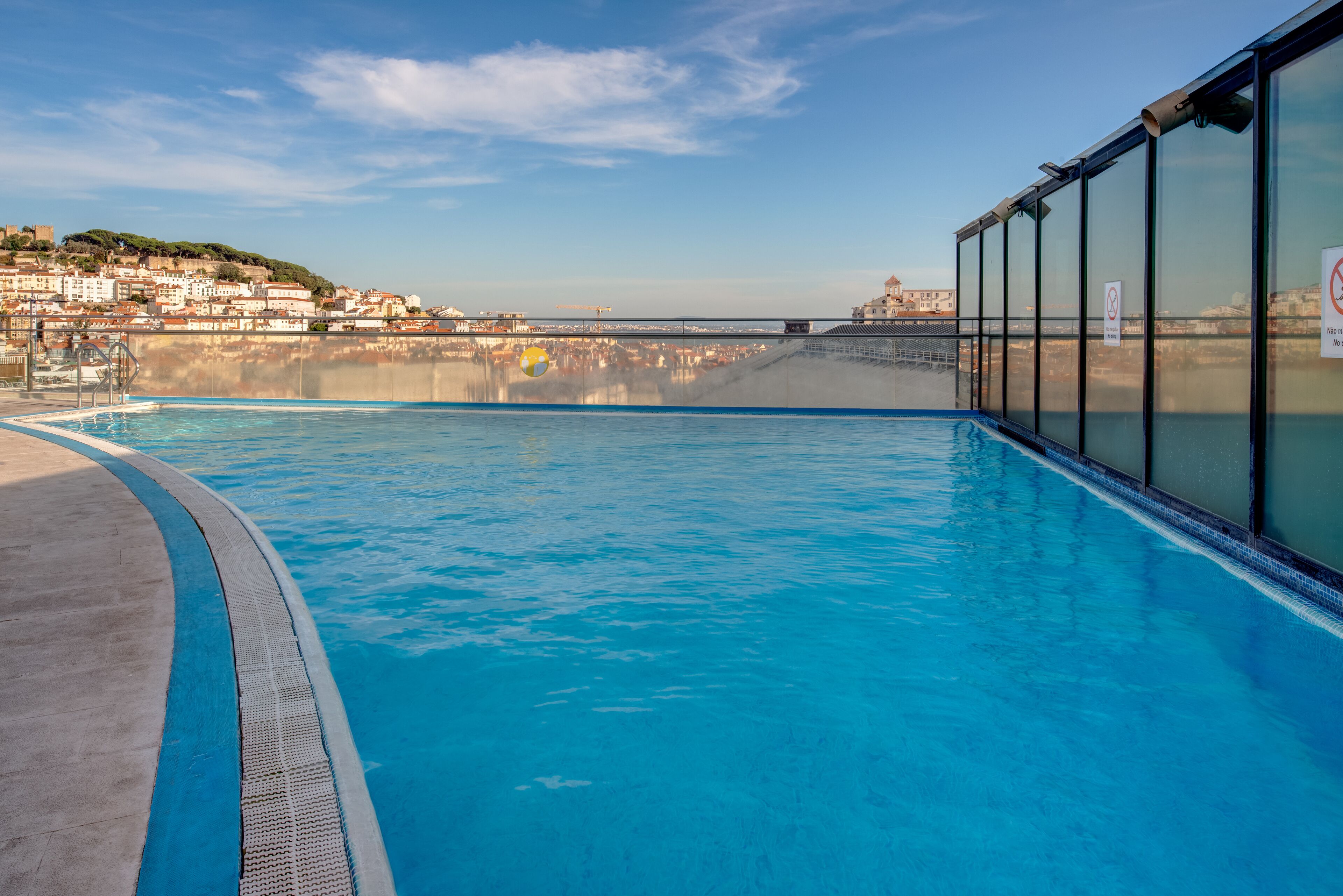VIP Executive Éden Aparthotel