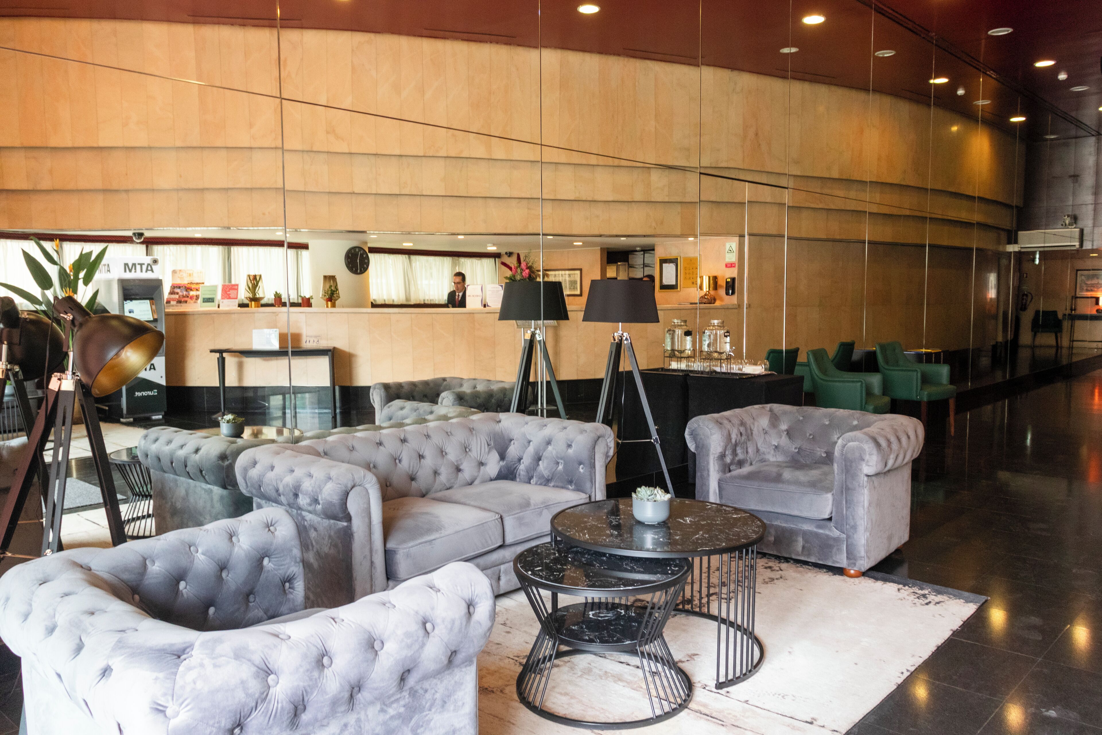 VIP Executive Éden Aparthotel