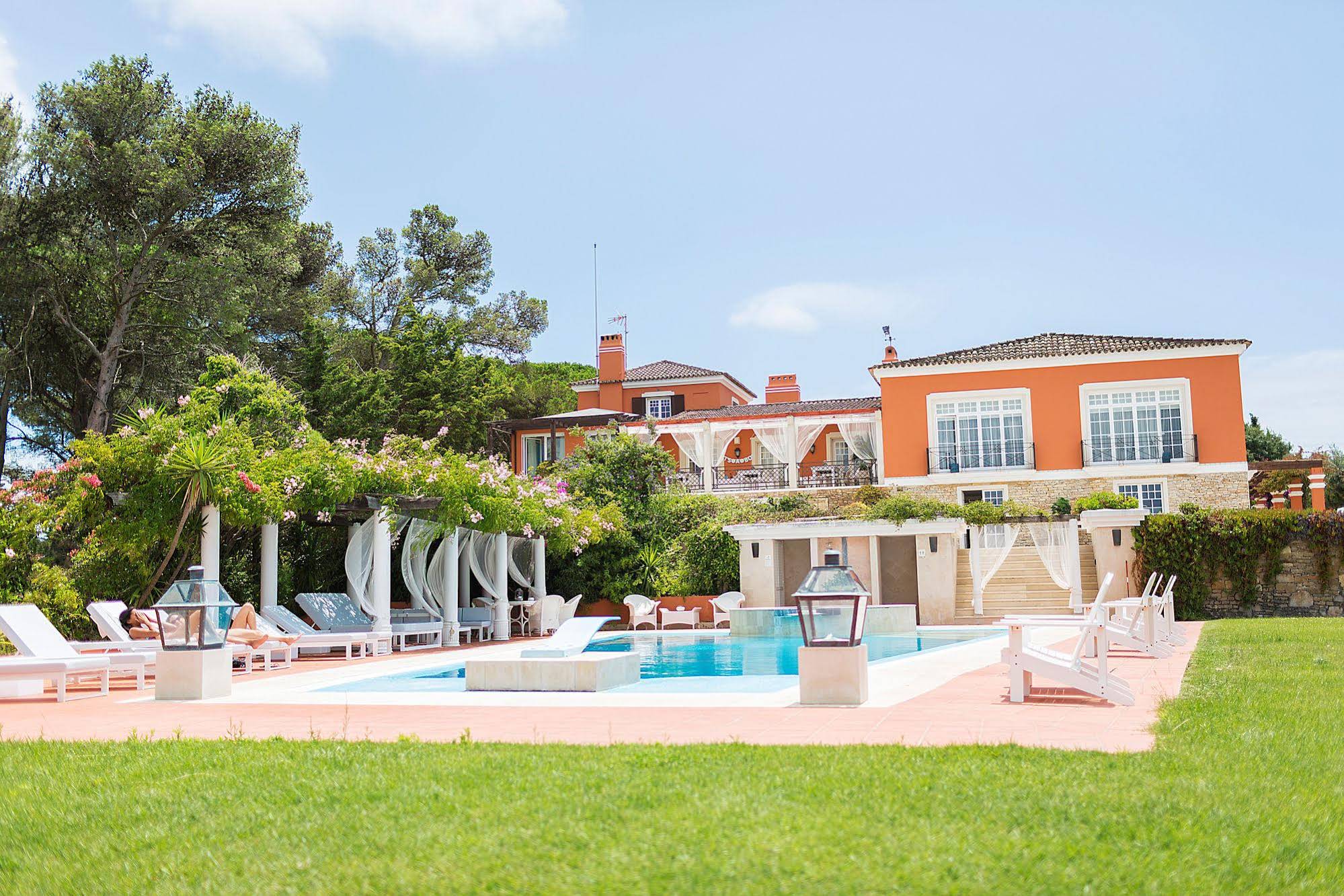 Tagus Village