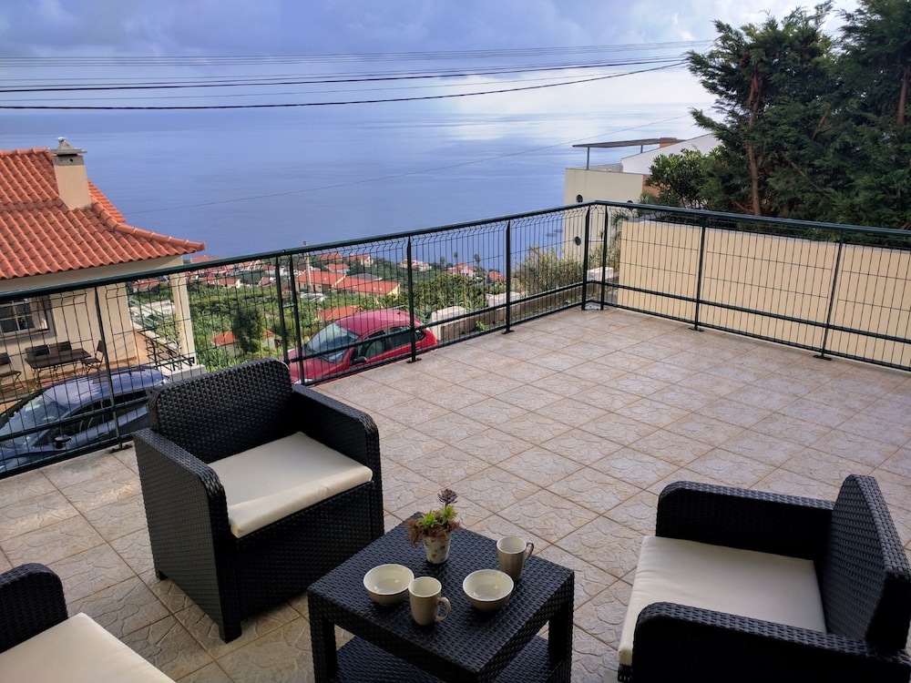 O Meu Sorriso Holiday Houses Calheta