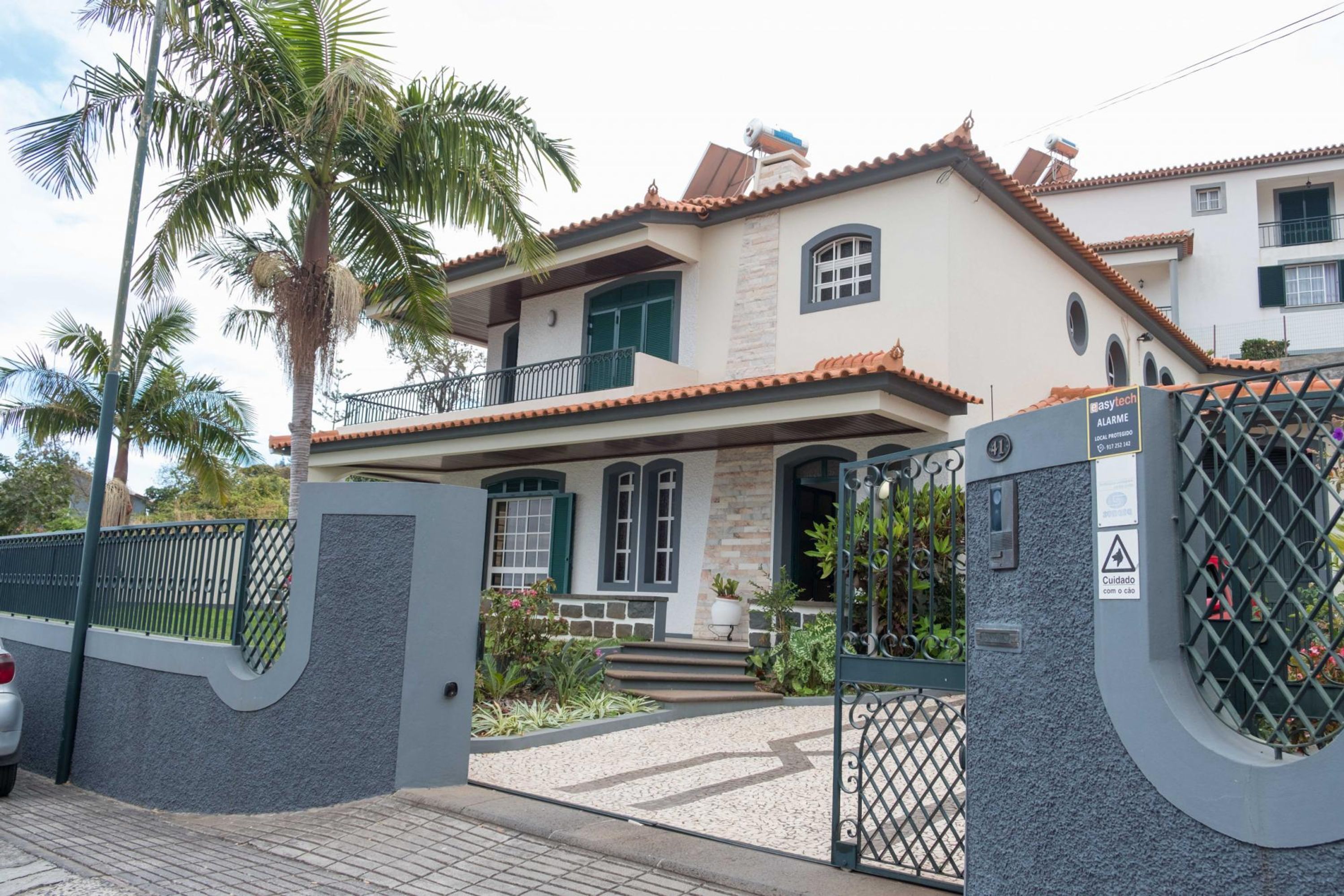 Gem of a House by Madeira Sun Travel
