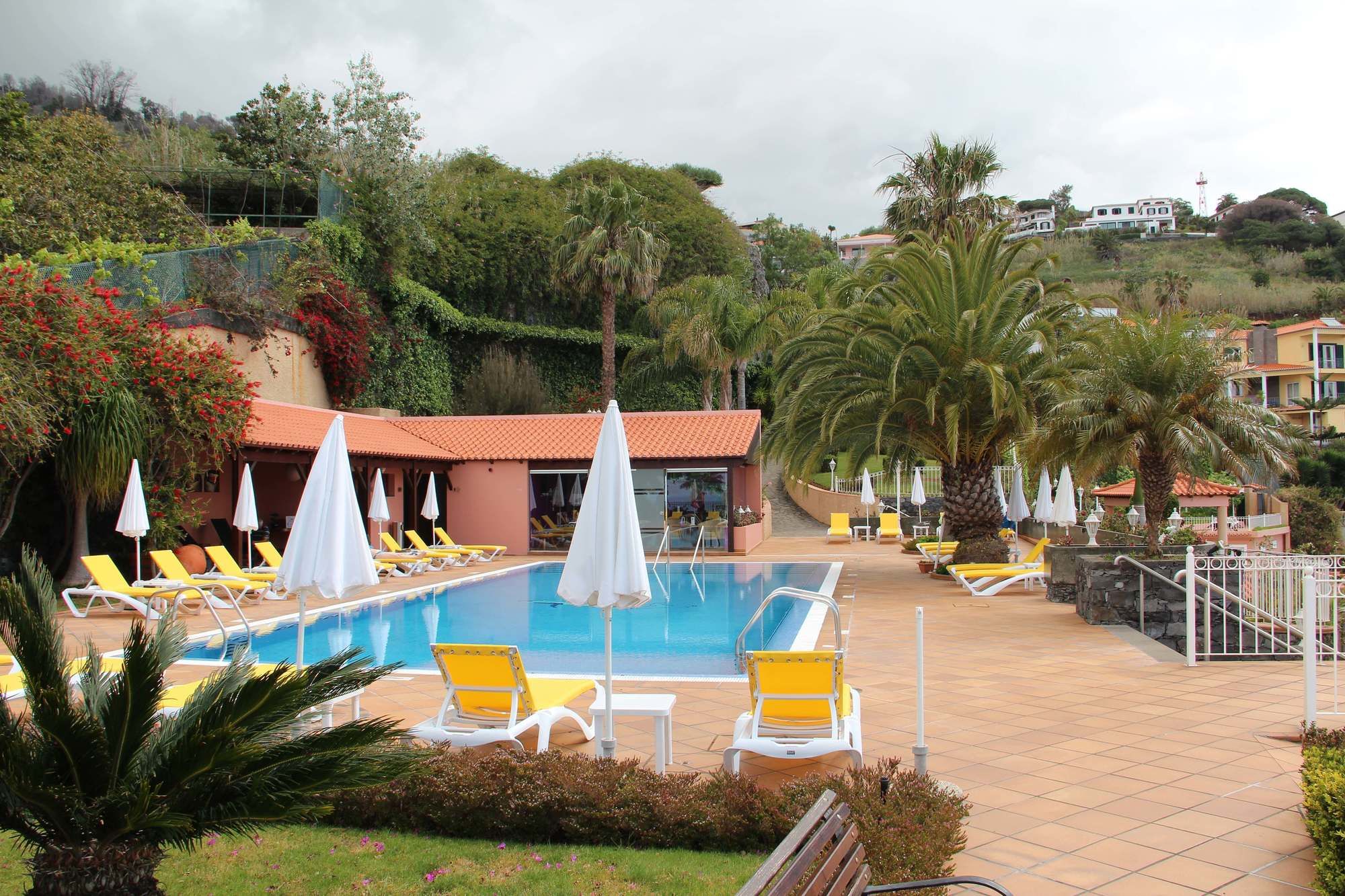 Hotel Ocean Gardens