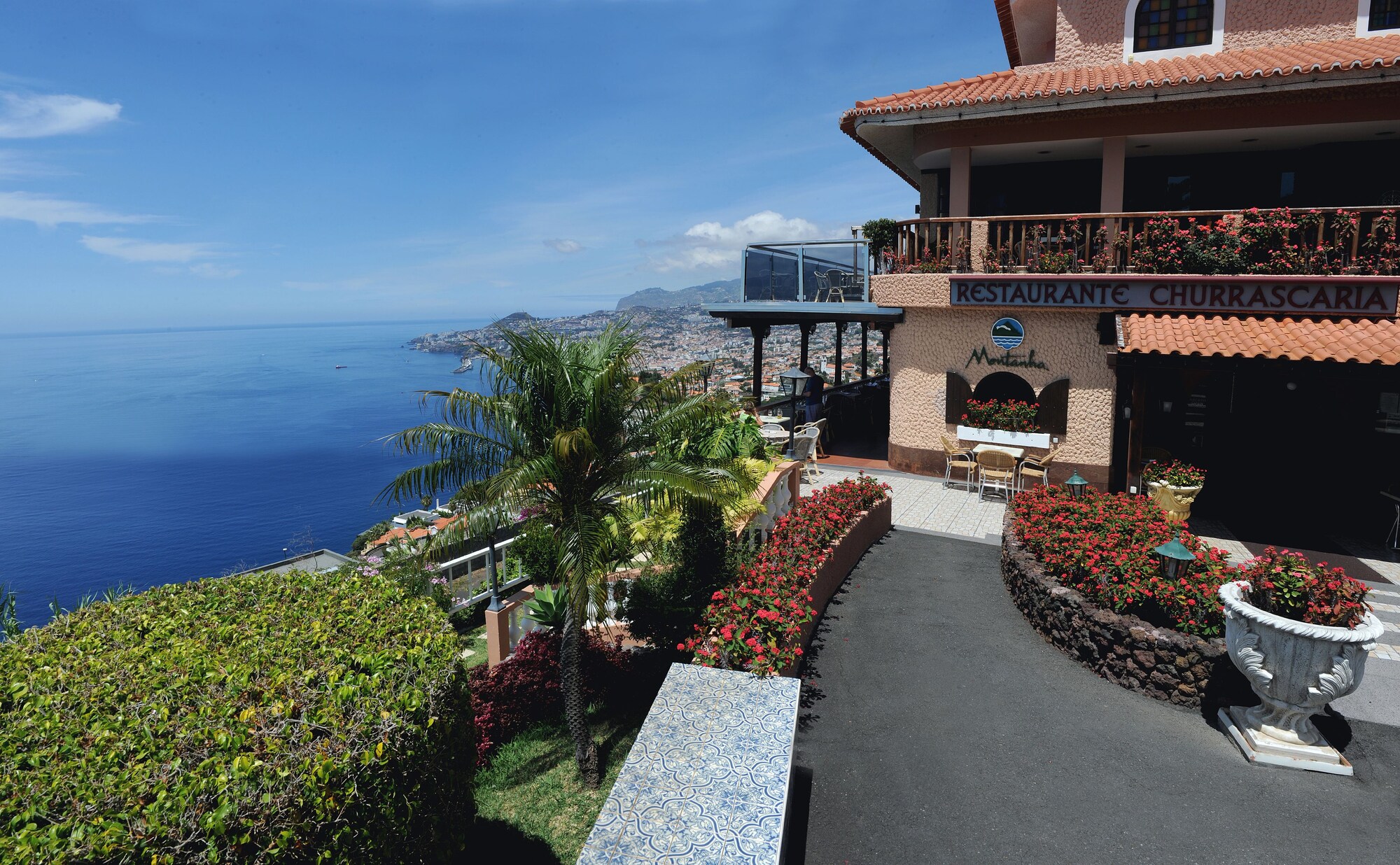 Hotel Ocean Gardens