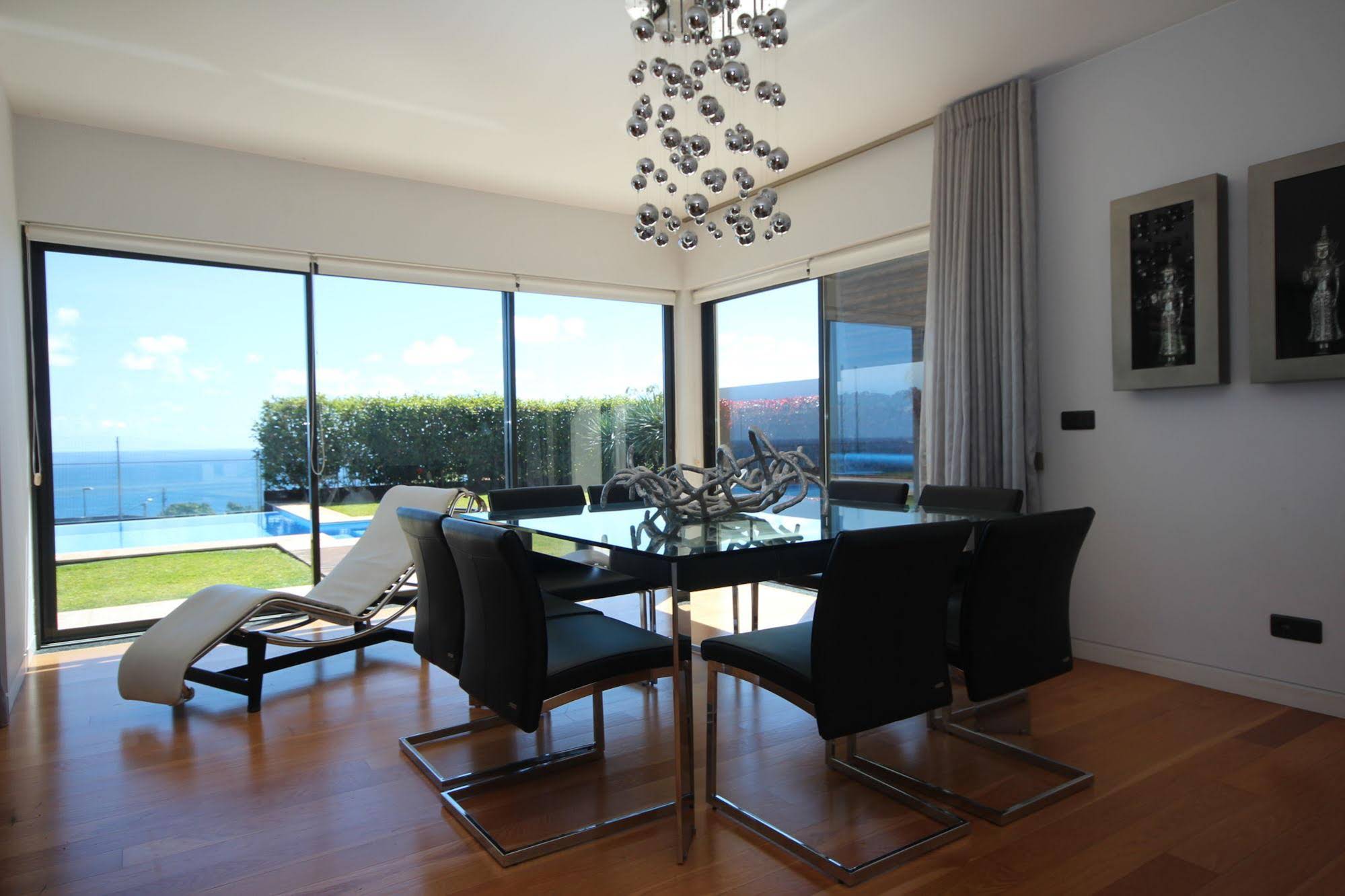 Villa Vitoria by MHM