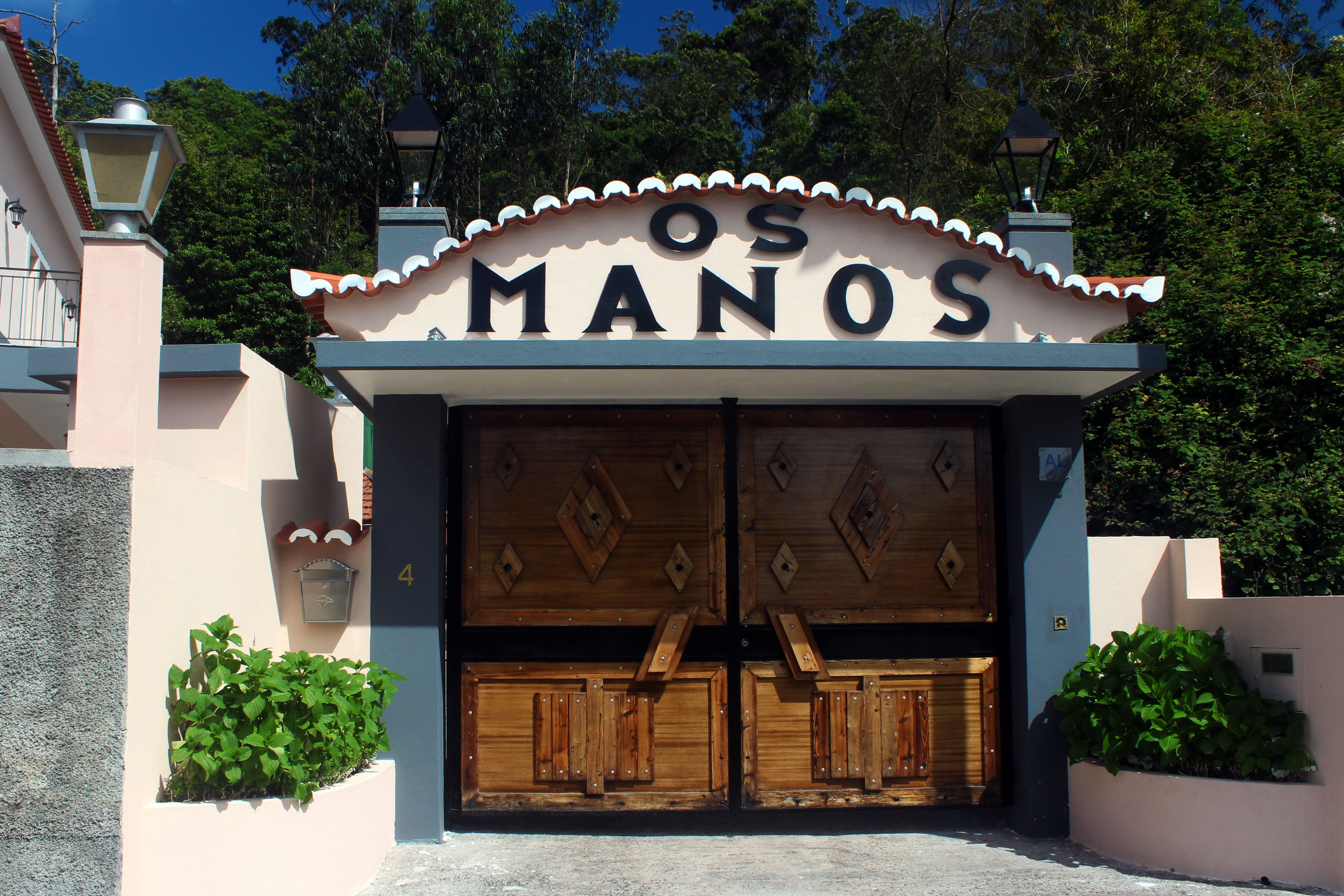 Os Manos Rural Lodging