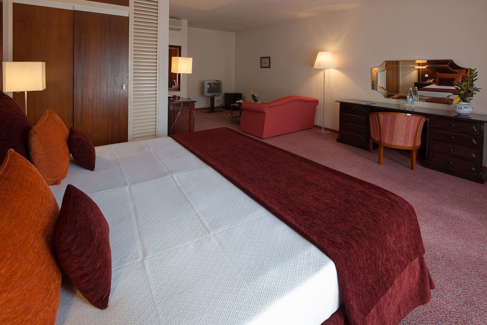Canadiano Urban Nature Hotel