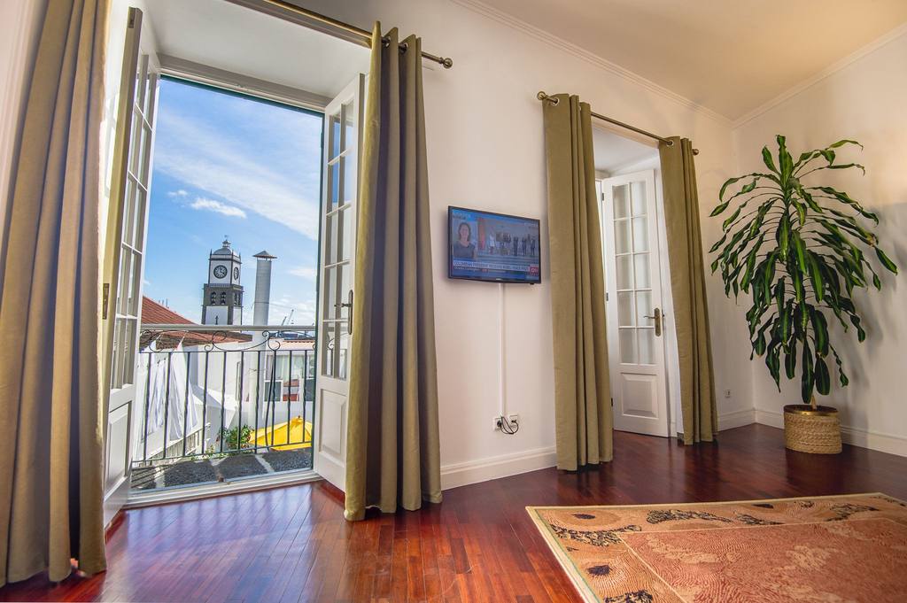 Comercial Azores Guest House