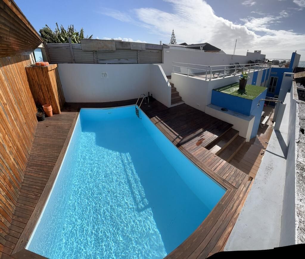 Hostel Azorazul - Pool & Suite