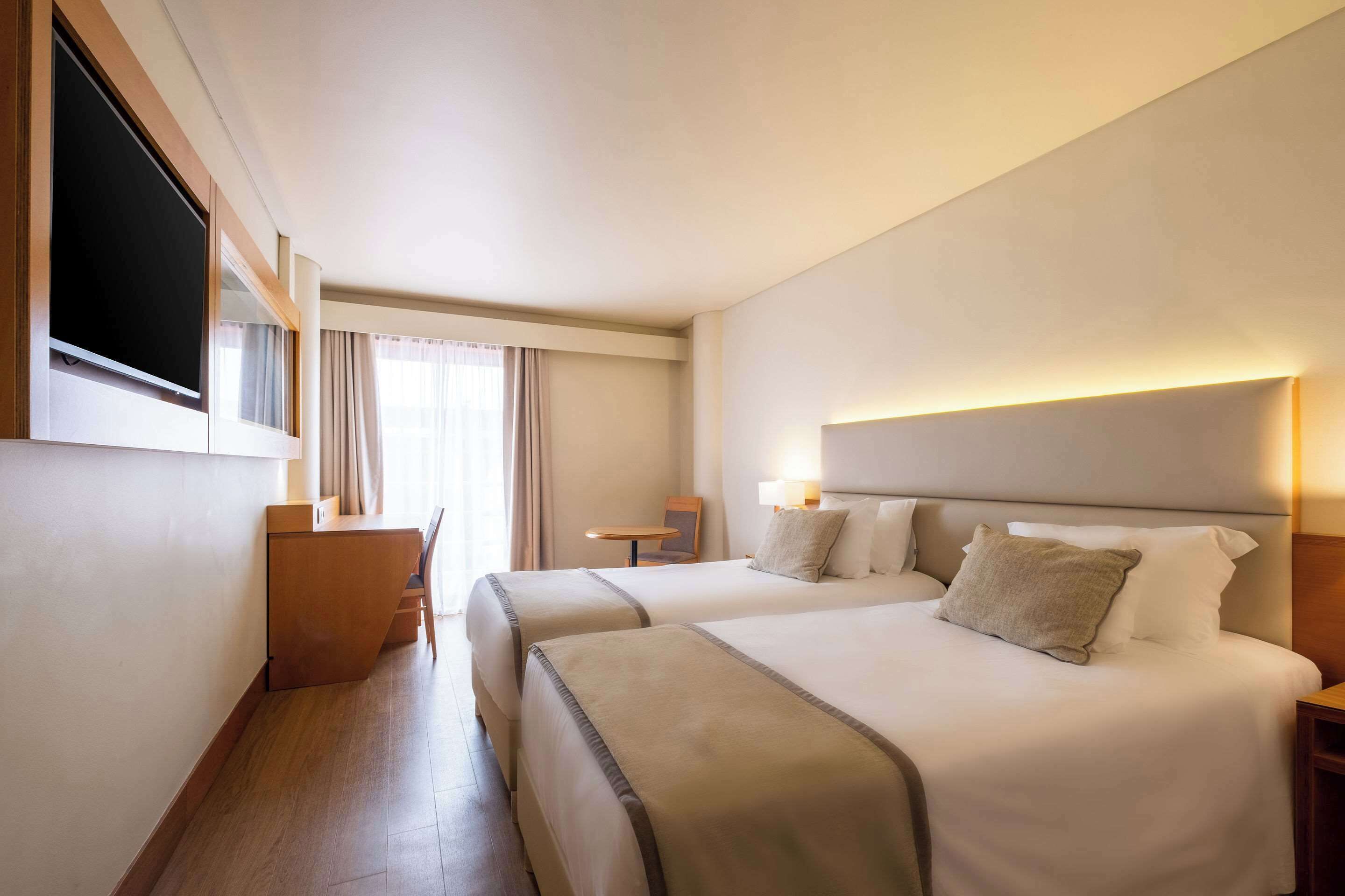 The Azoriani Boutique, Ascend Hotel Collection