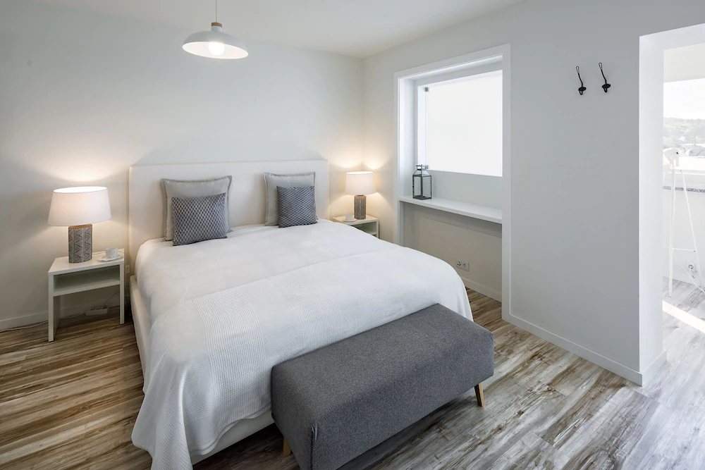 JR Studios & Suites