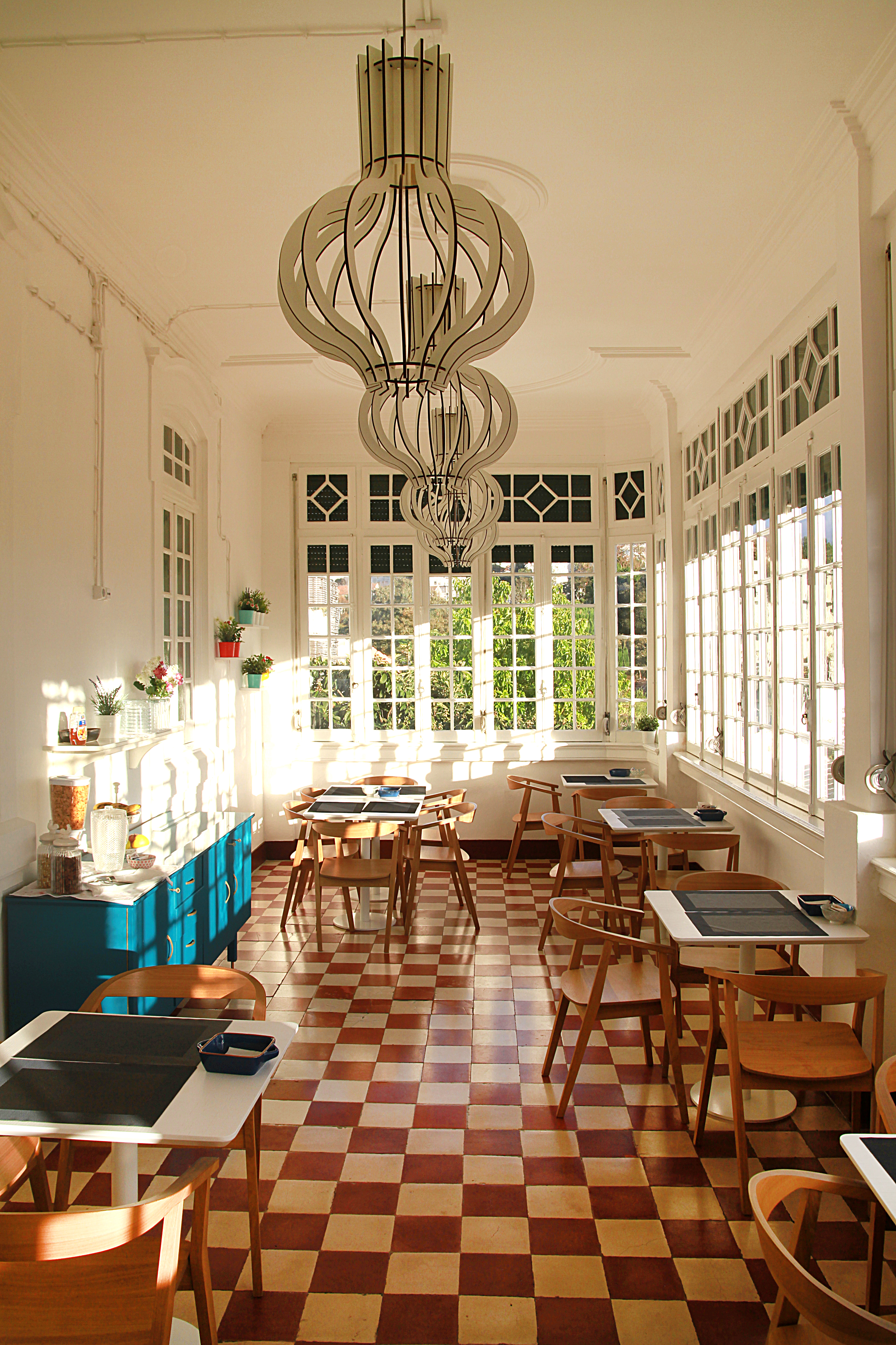 The Luggage Hostel & Suites