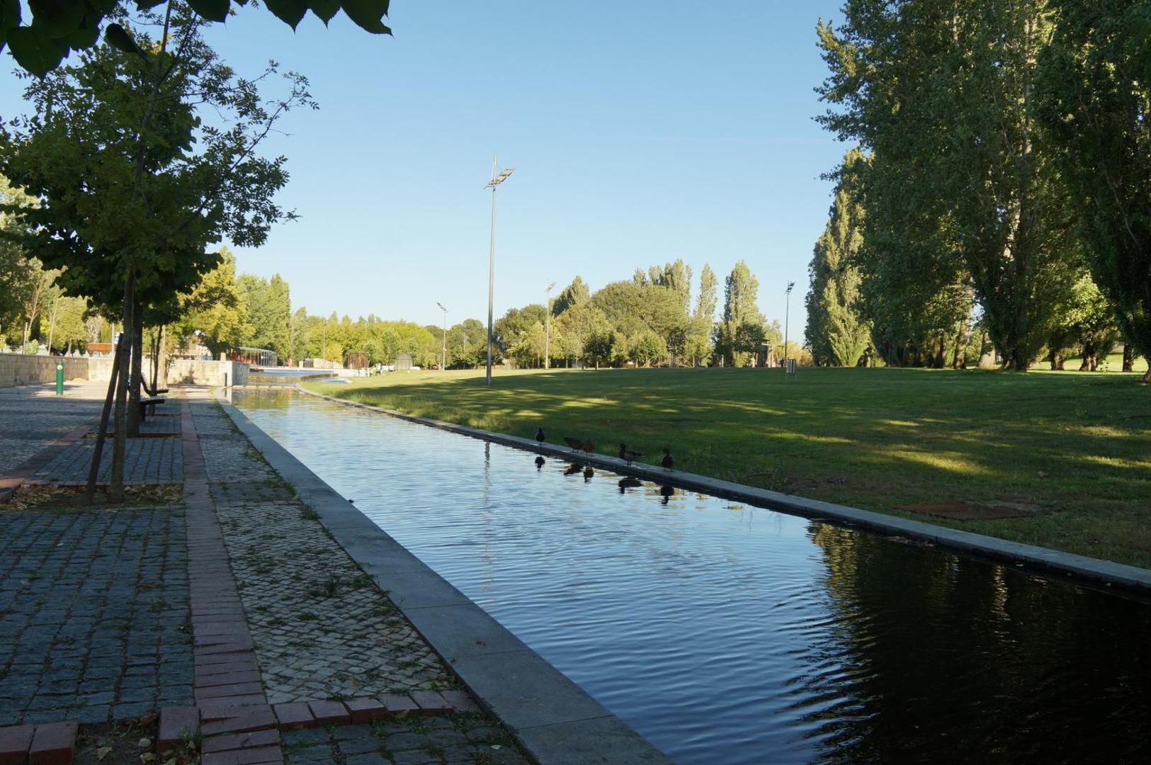 Barquinha River House