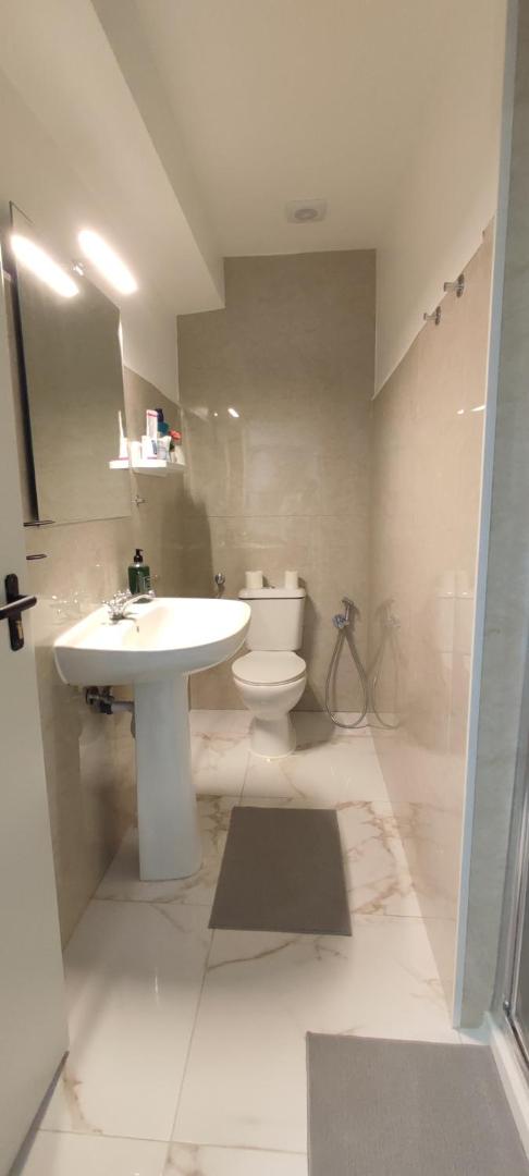 Habtiar Guest House