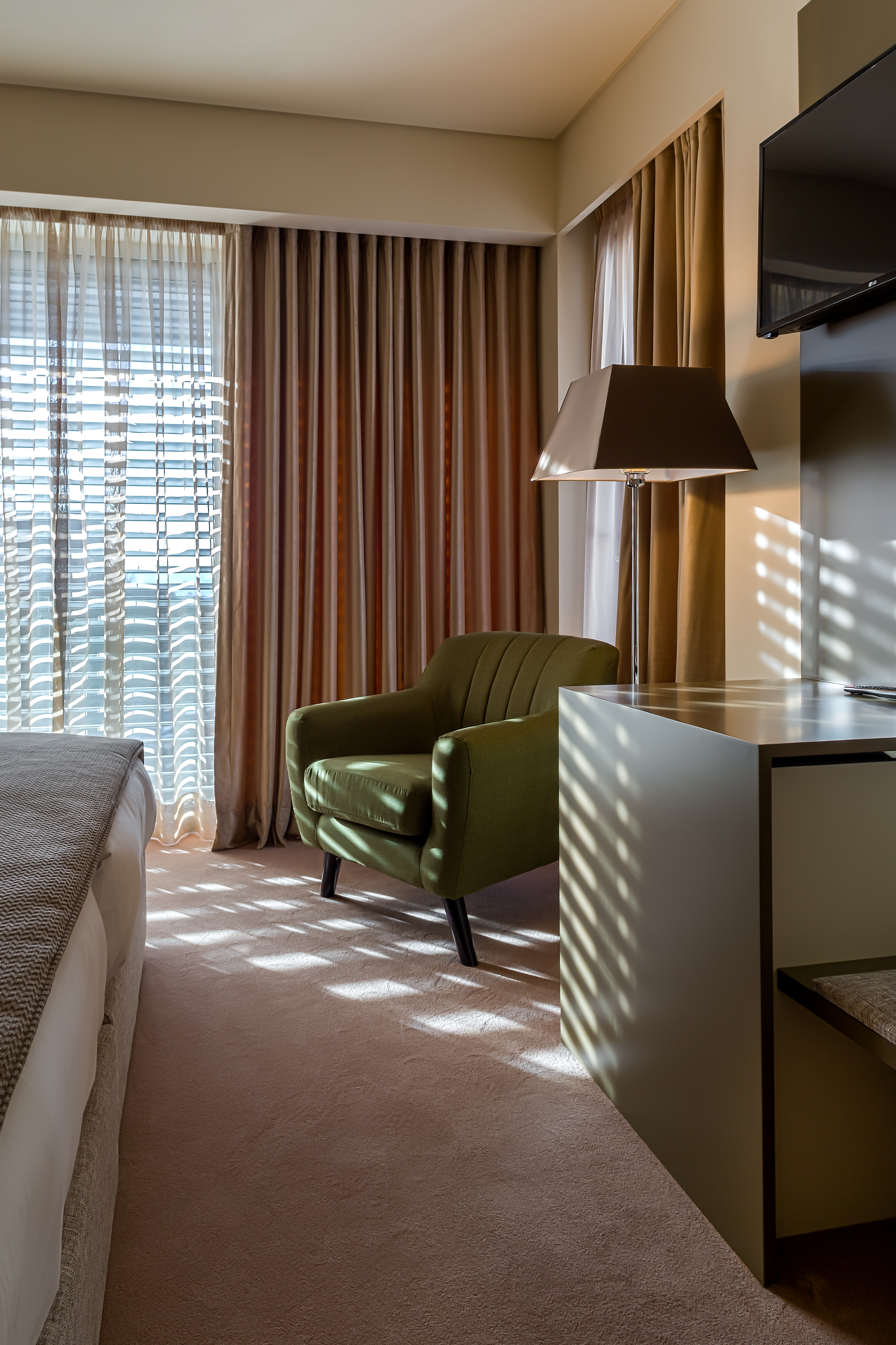 4615 Hotel