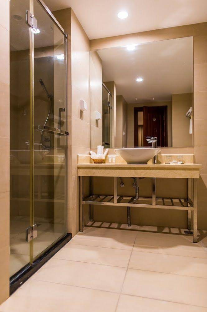 Palau Vacation Hotel