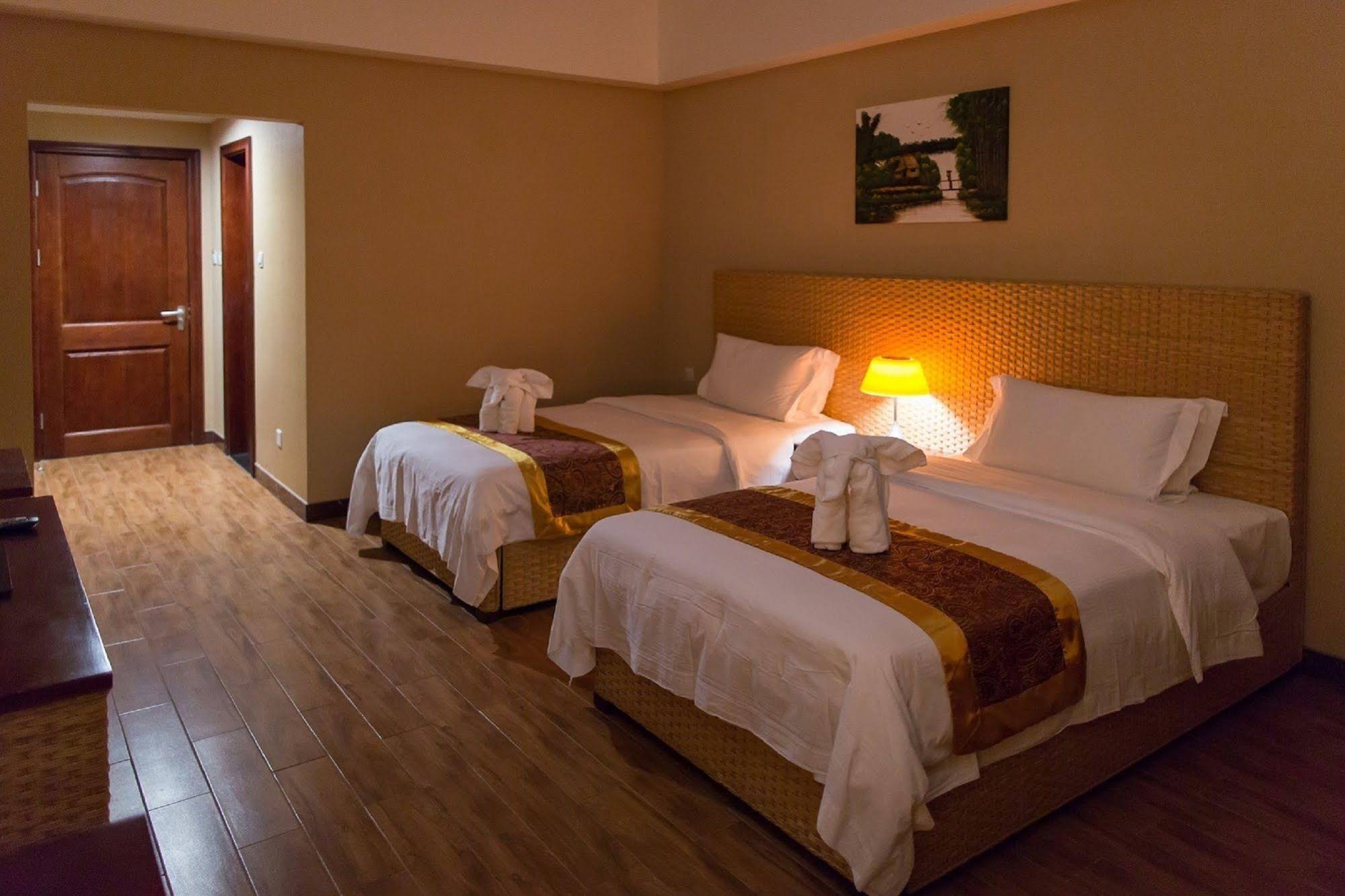 Palau Vacation Hotel