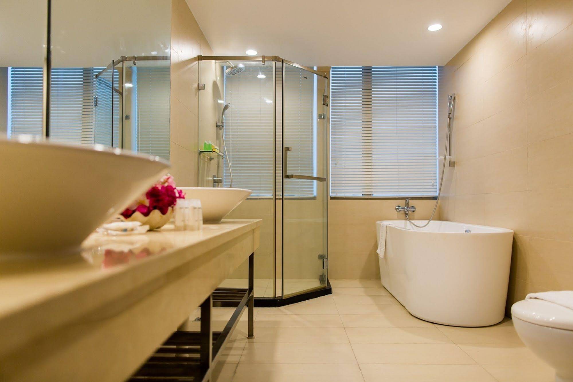 Palau Vacation Hotel