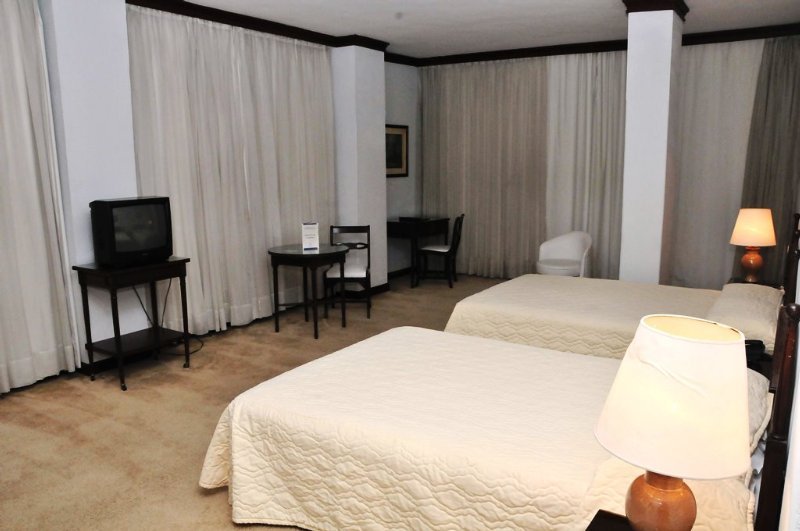 Hotel Excelsior Inn