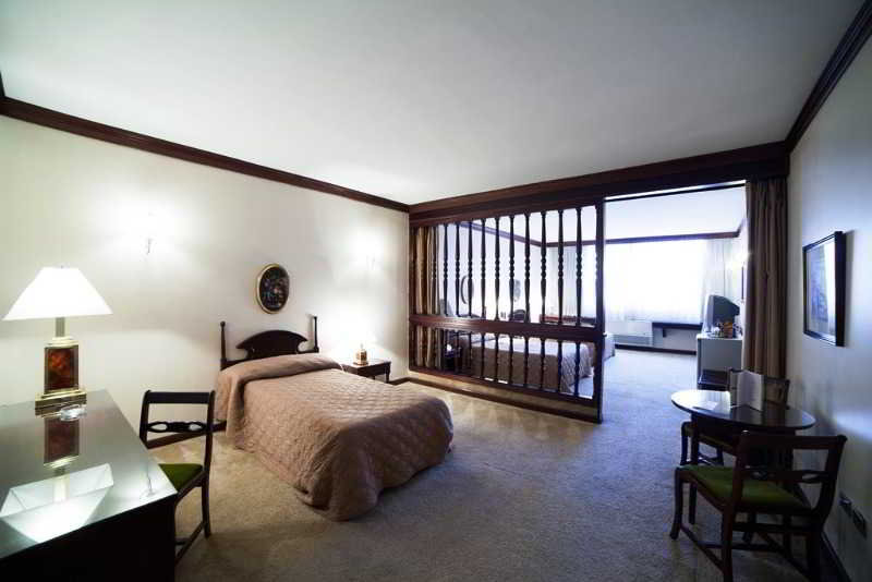 Hotel Excelsior Inn