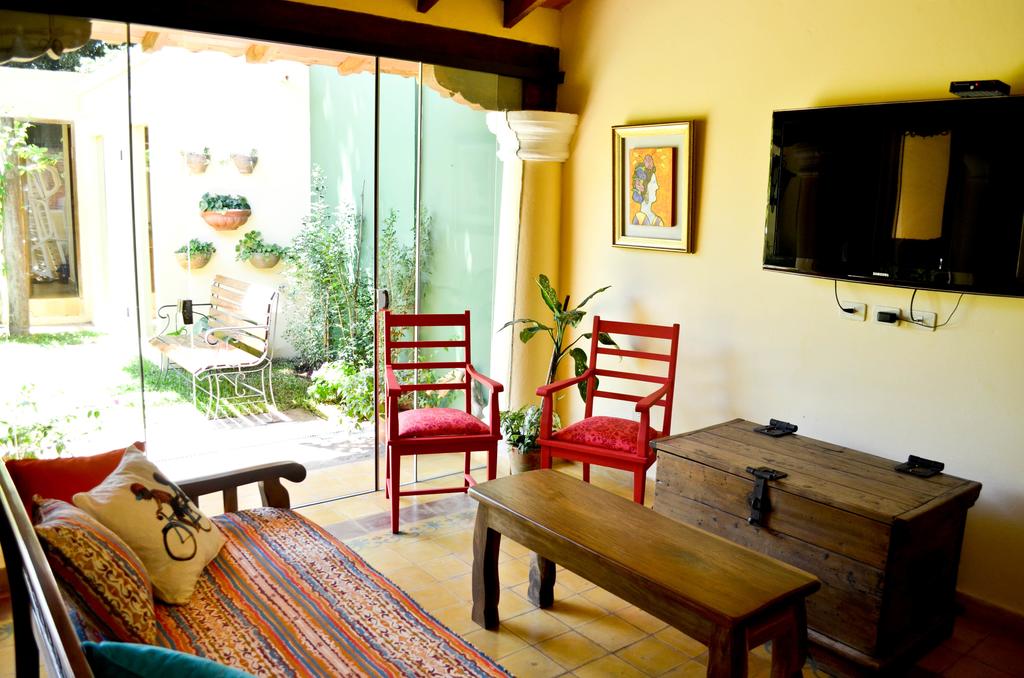 La Casona Hotel