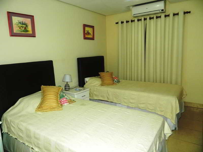 Los Jazmines Casa Hostel