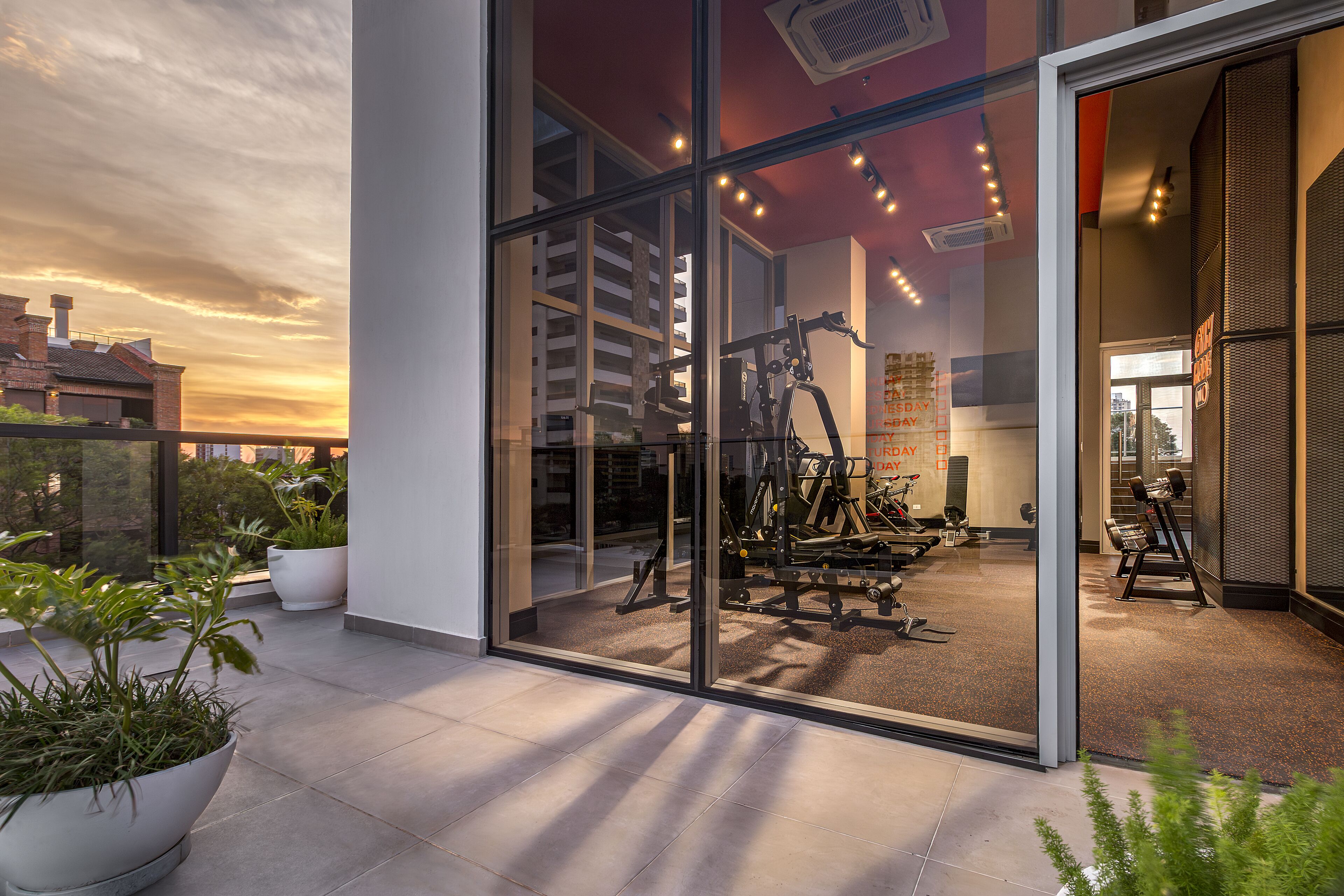 ÚNICO - Stay & Residences by AVA