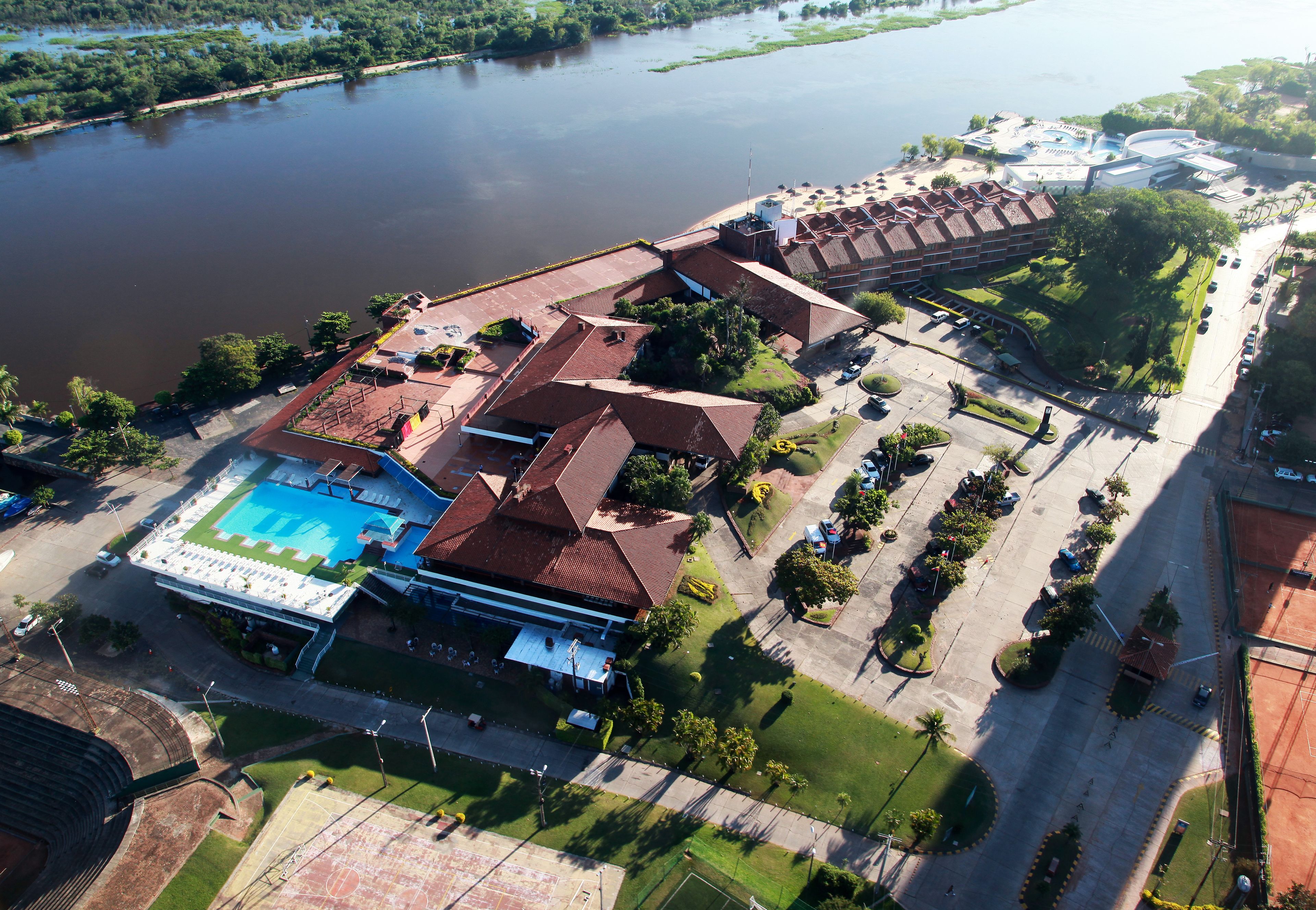 Yacht & Golf Club Paraguayo A Tribute Portfolio Resort