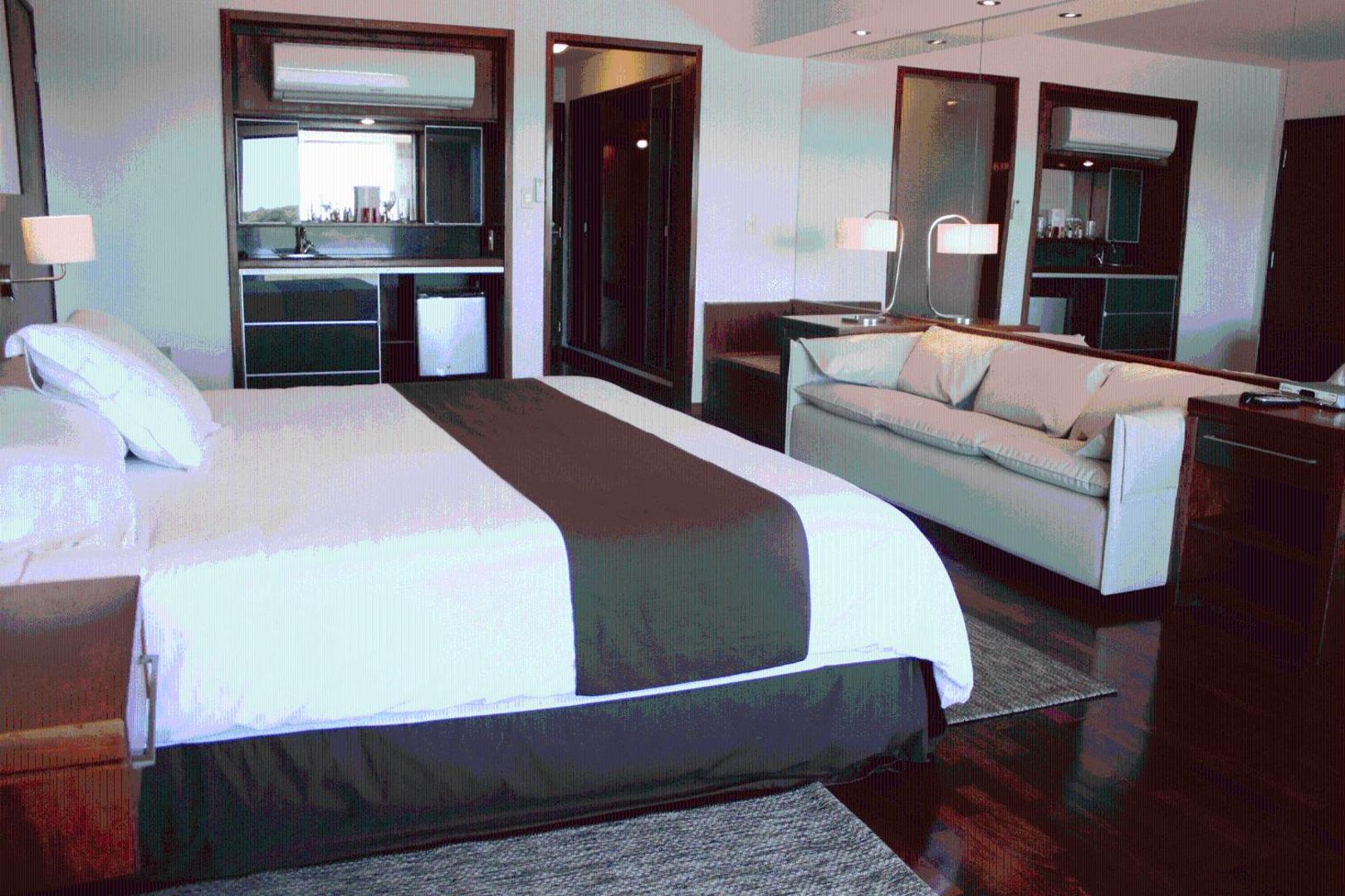 Yacht & Golf Club Paraguayo A Tribute Portfolio Resort