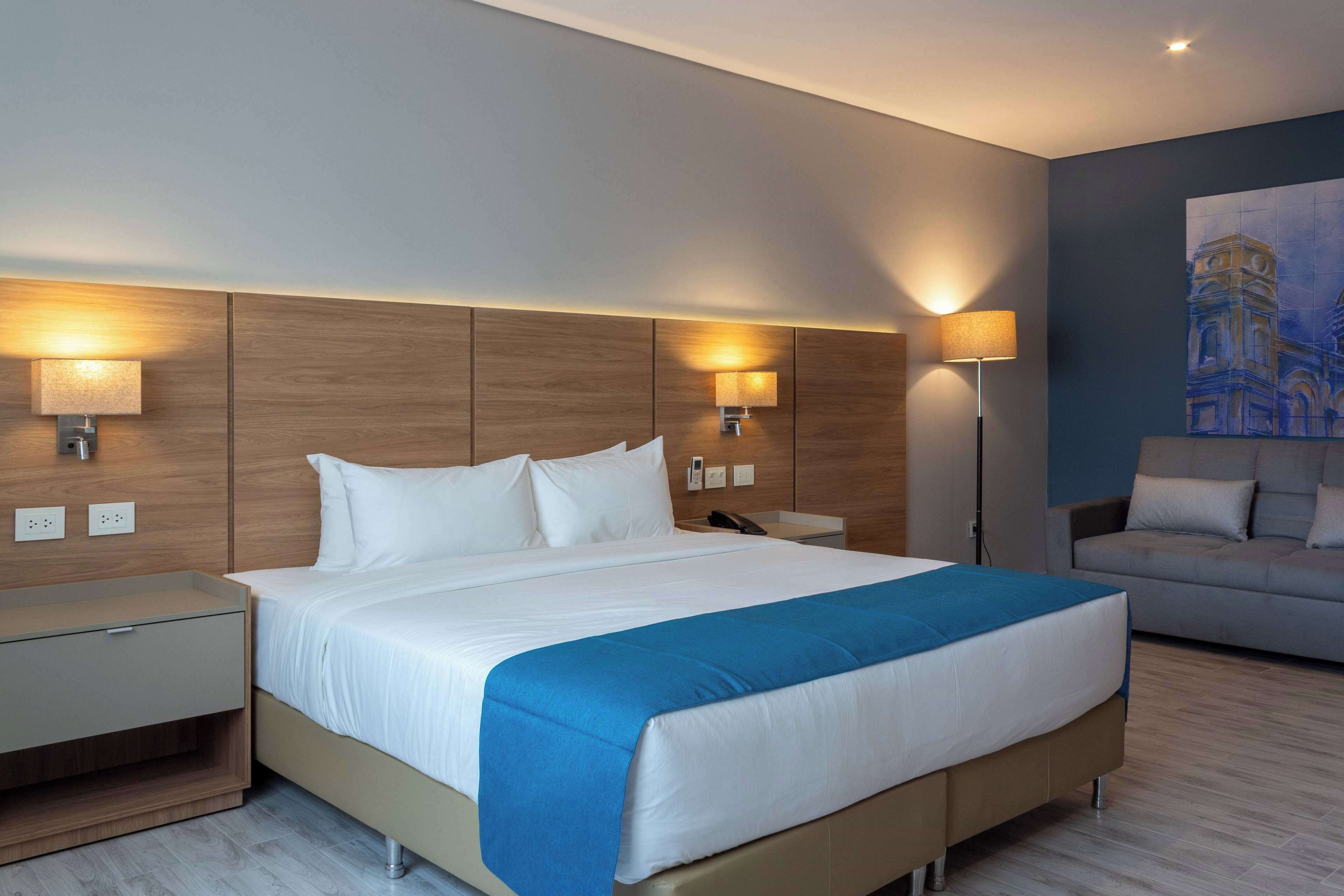 Tryp By Wyndham Asuncion