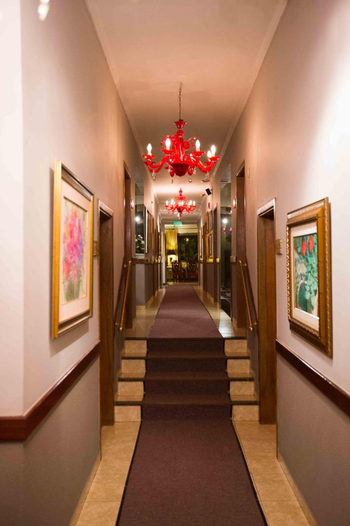 Las Ventanas Suites Hotel