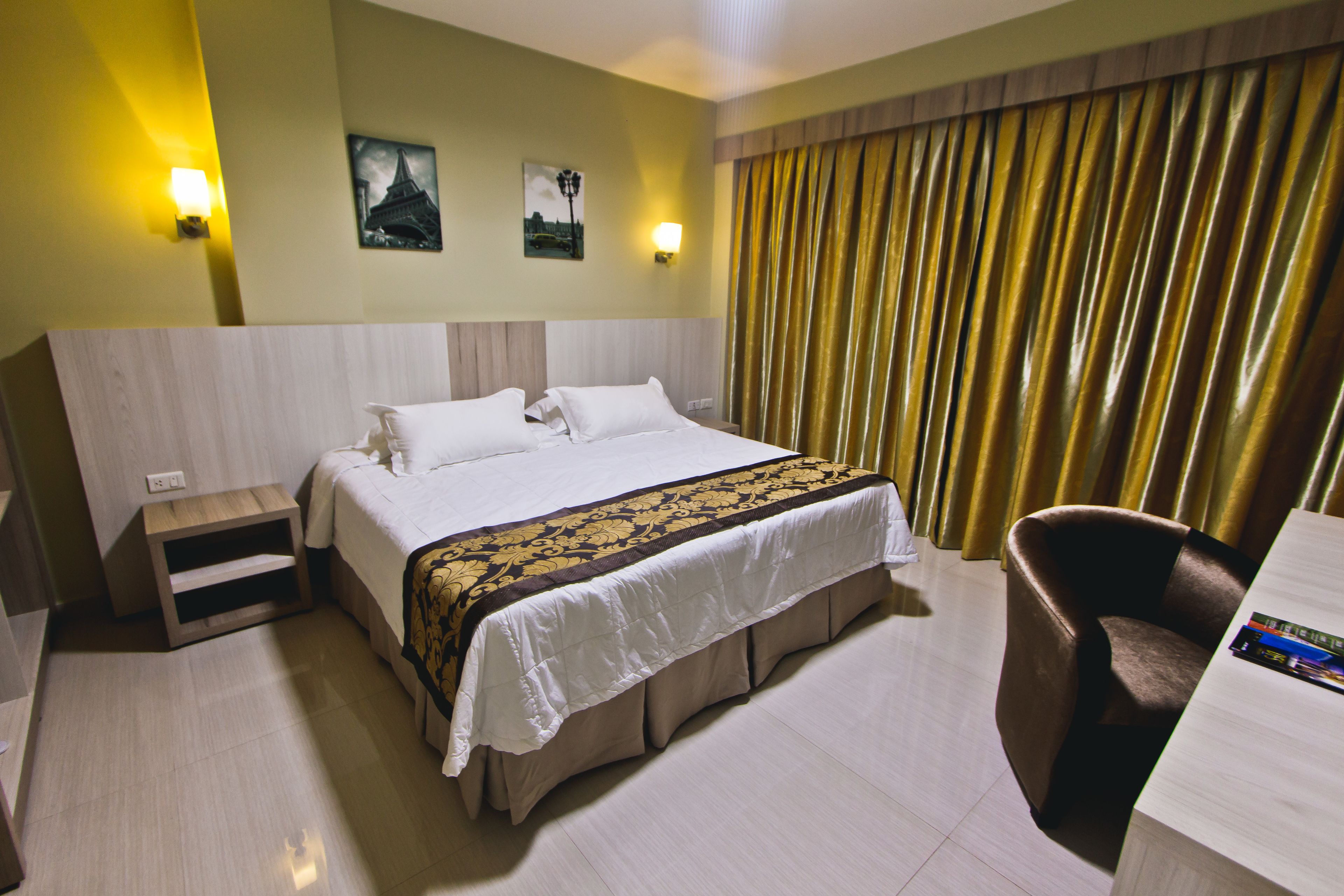 Megal Suites Hotel