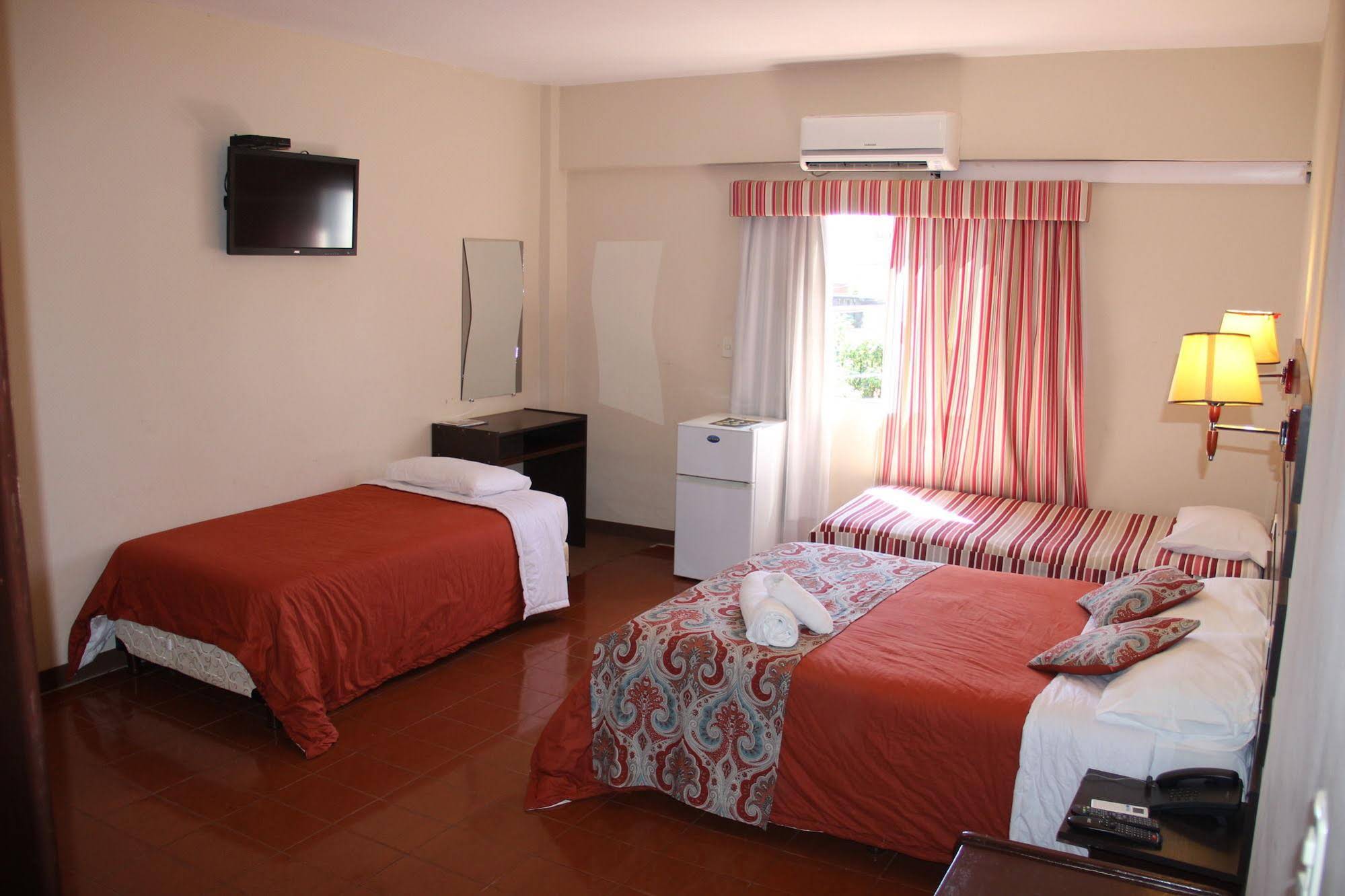 Hotel Puesta del Sol