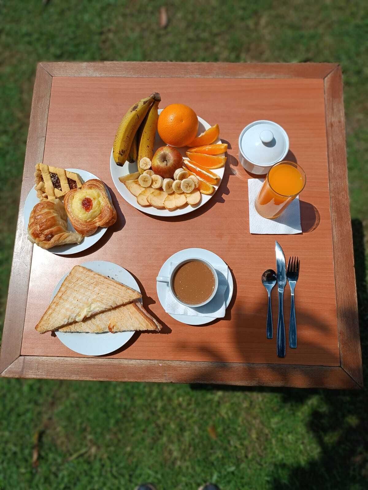 Uk Residencial Encarnacion