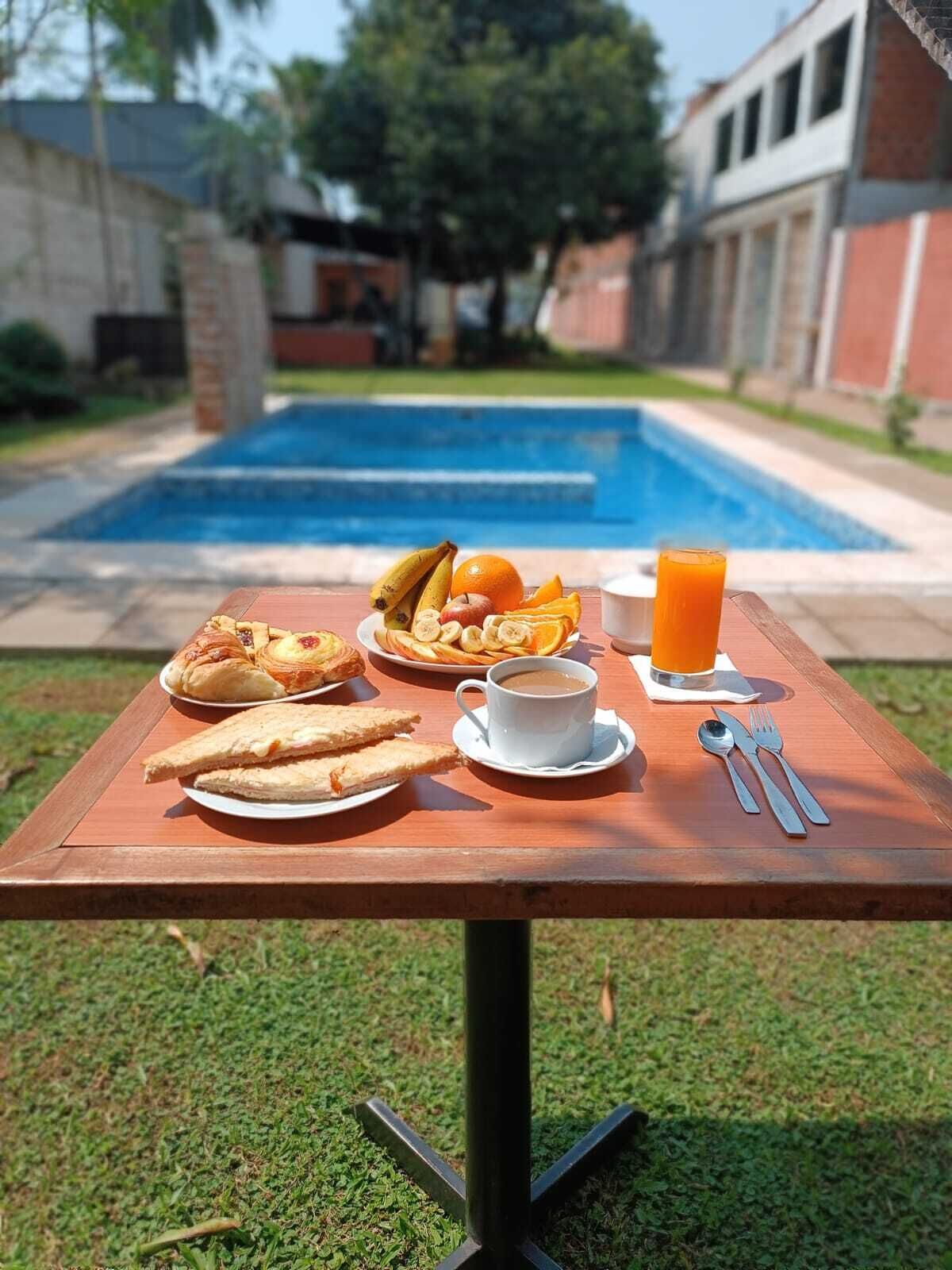 Uk Residencial Encarnacion