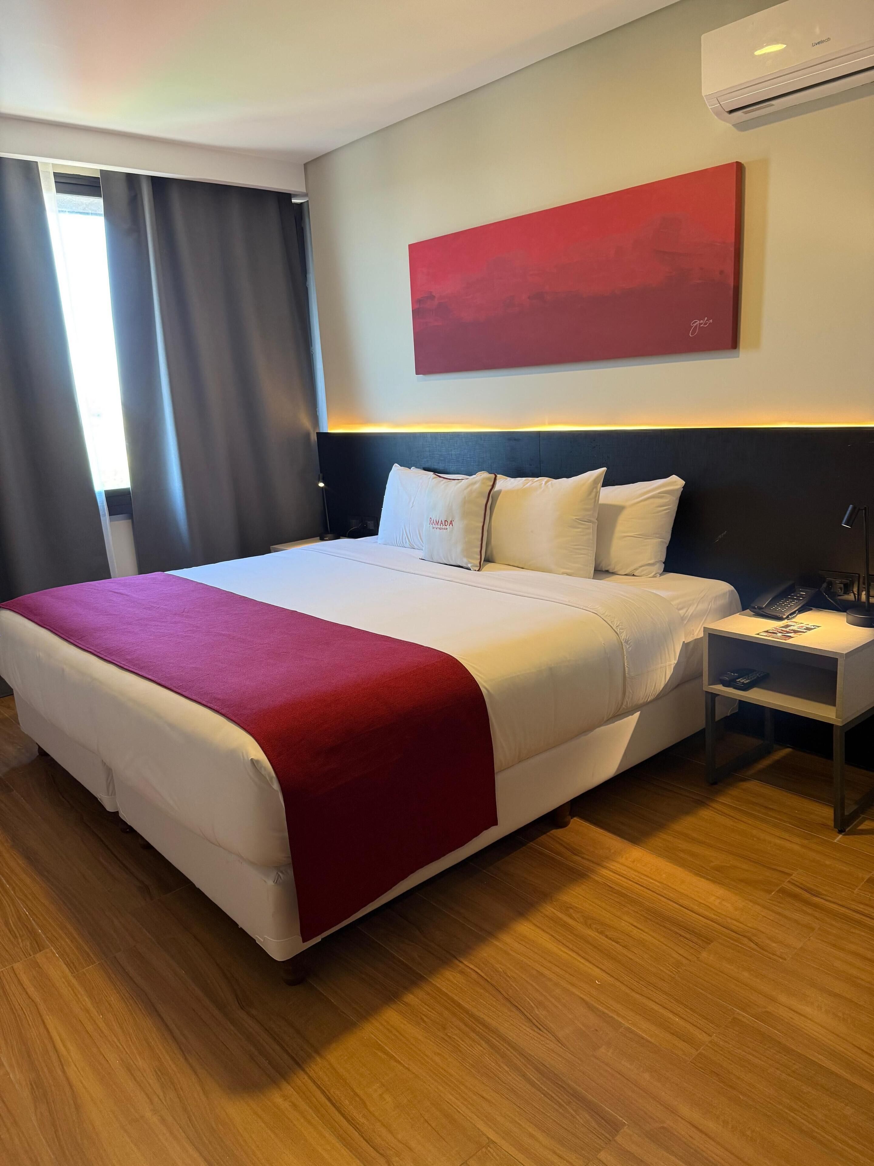 Ramada Suites by Wyndham Asuncion Aeropuerto