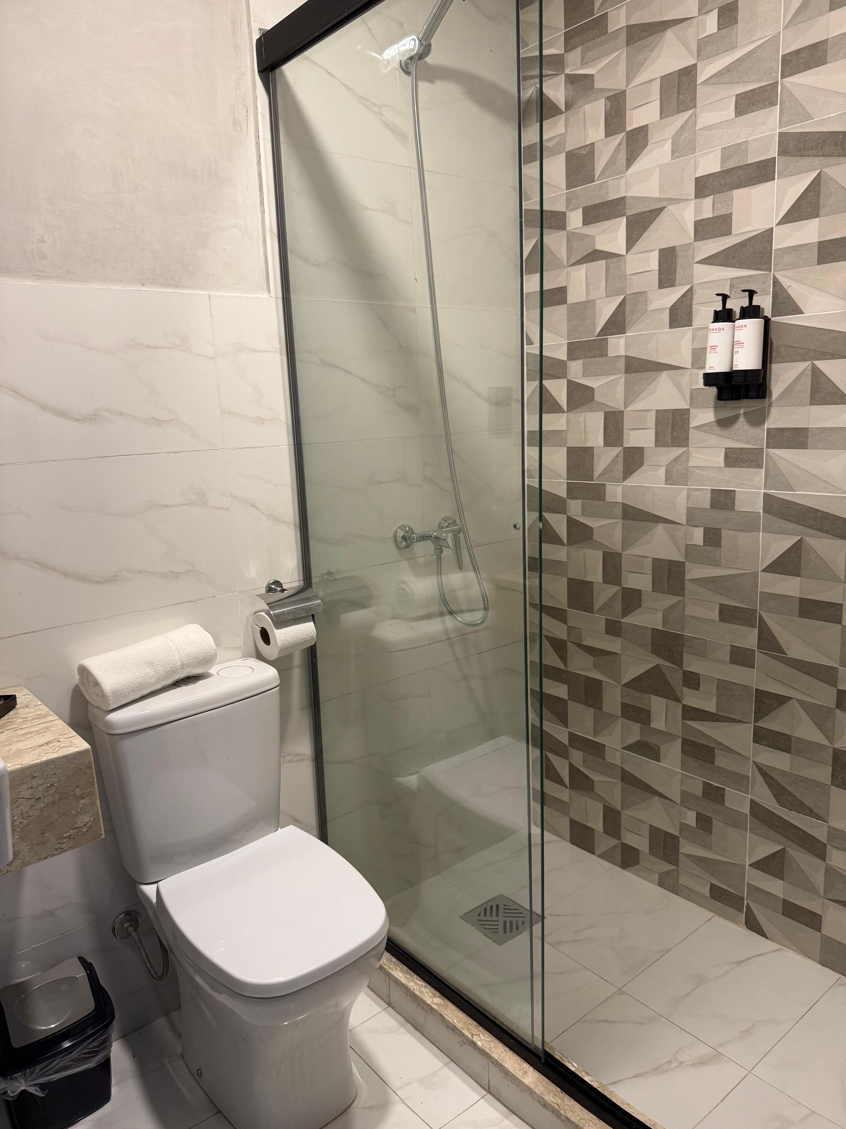 Ramada Suites by Wyndham Asuncion Aeropuerto